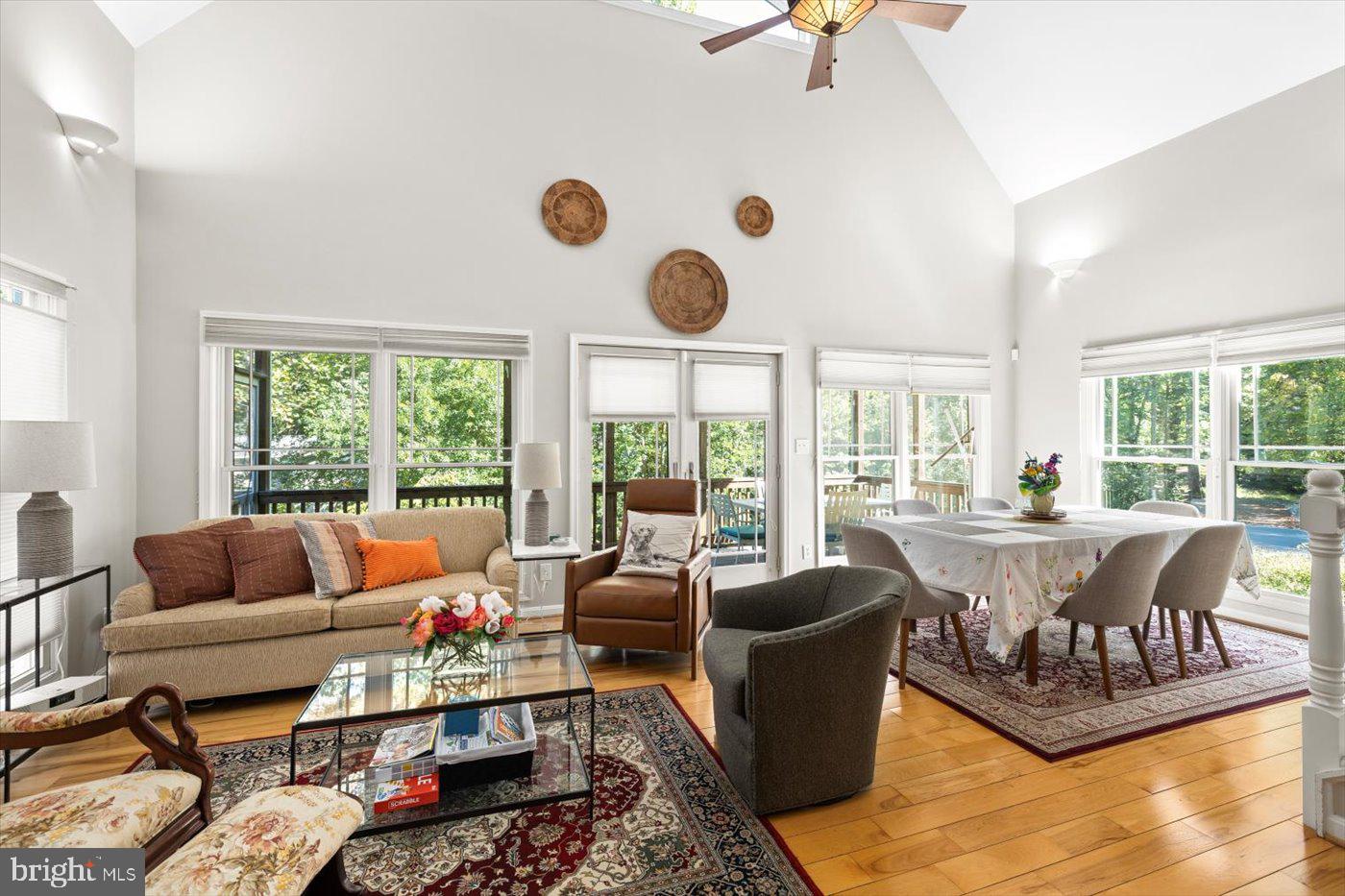 LAKE OF THE WOODS - Residential