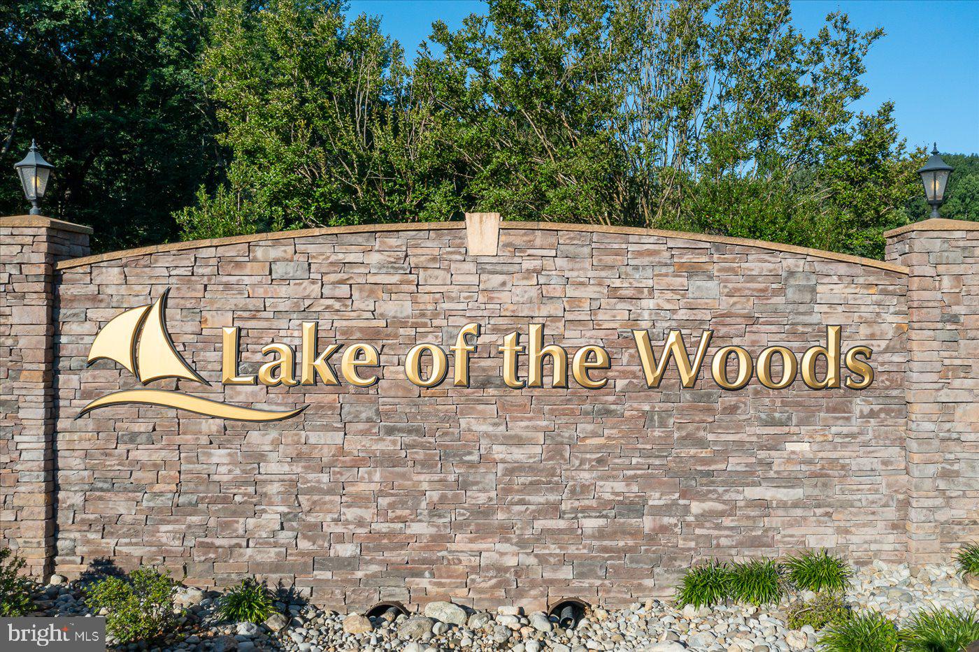 LAKE OF THE WOODS - Residential