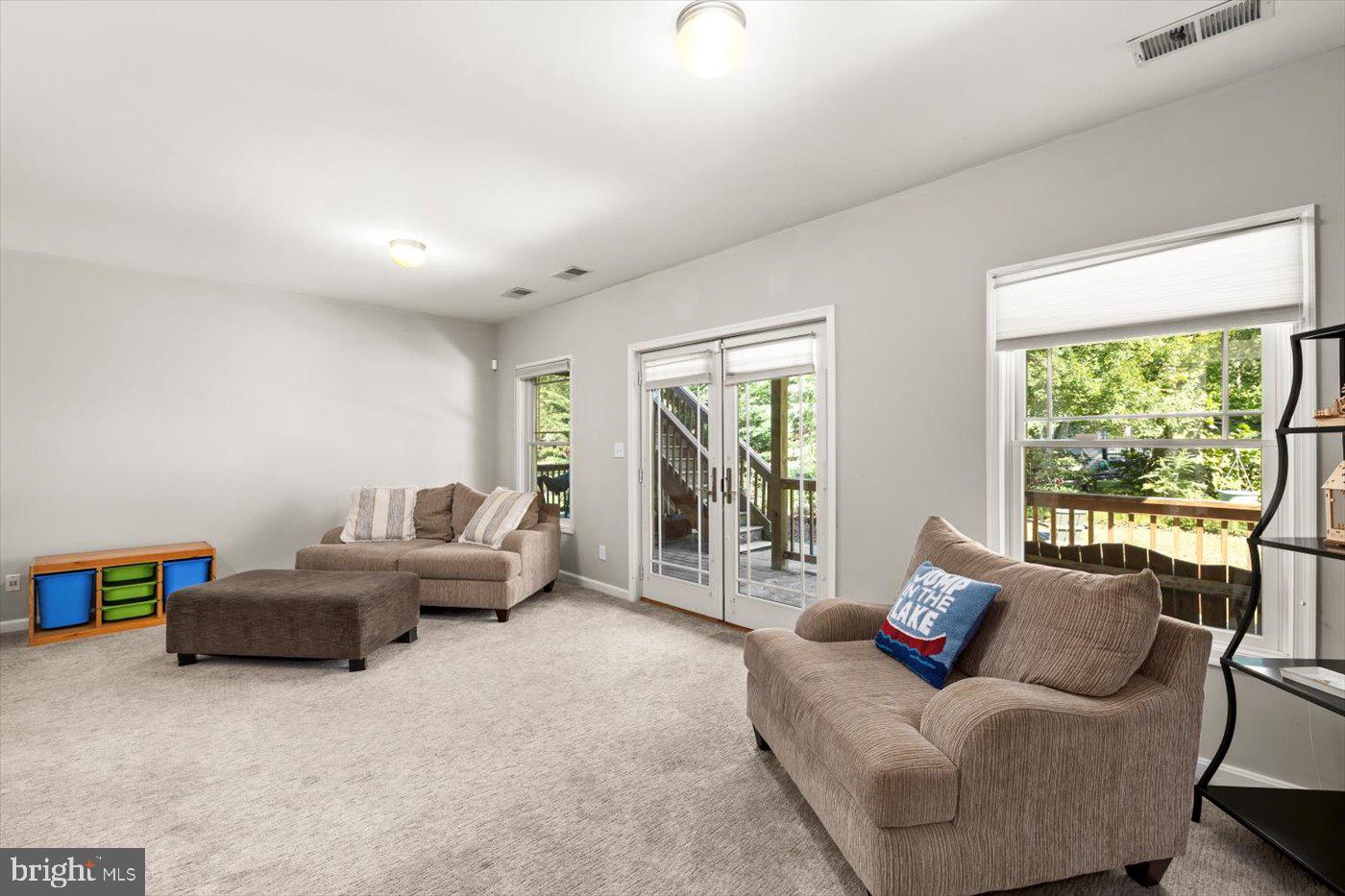 LAKE OF THE WOODS - Residential