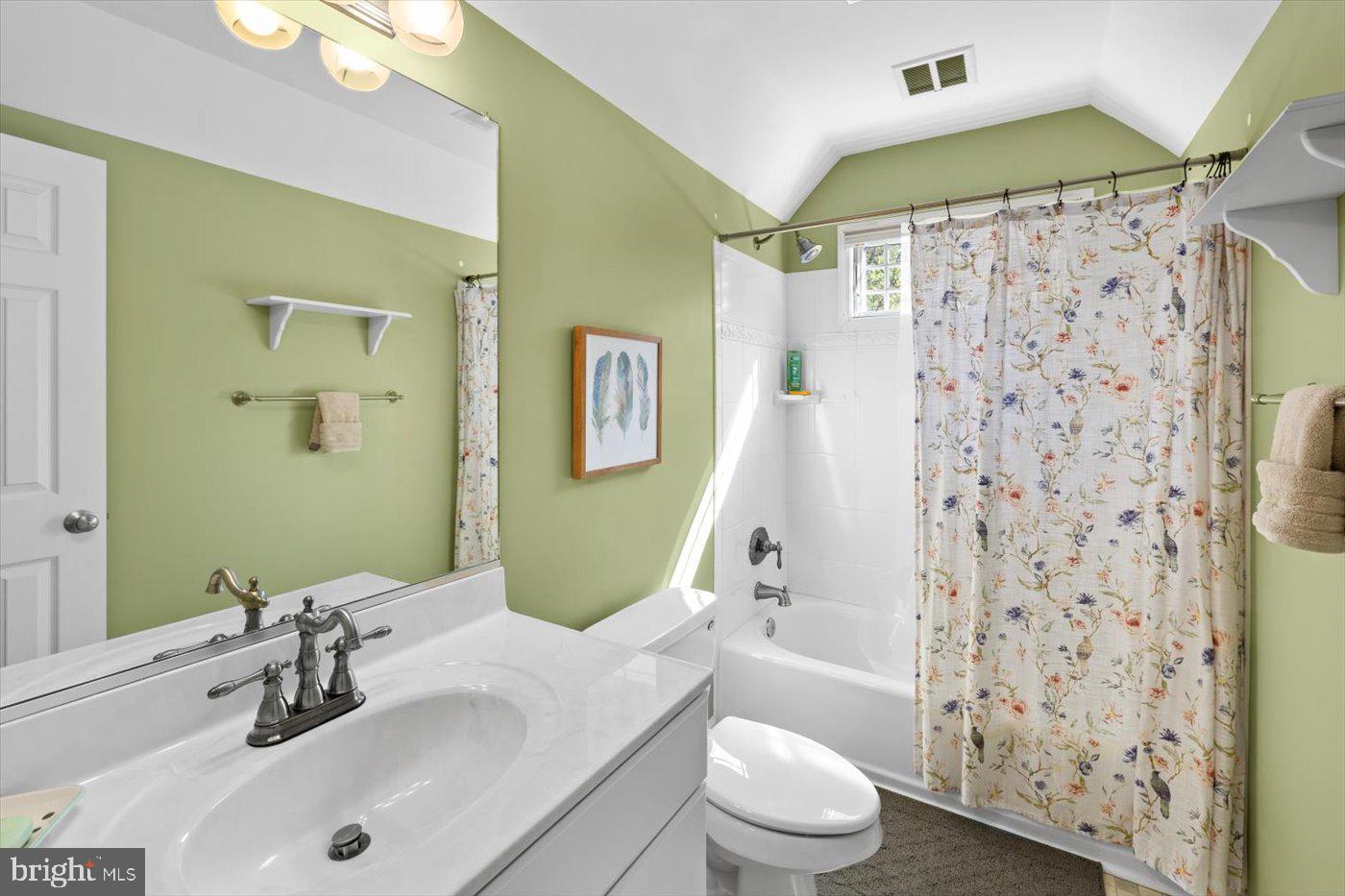 LAKE OF THE WOODS - Residential