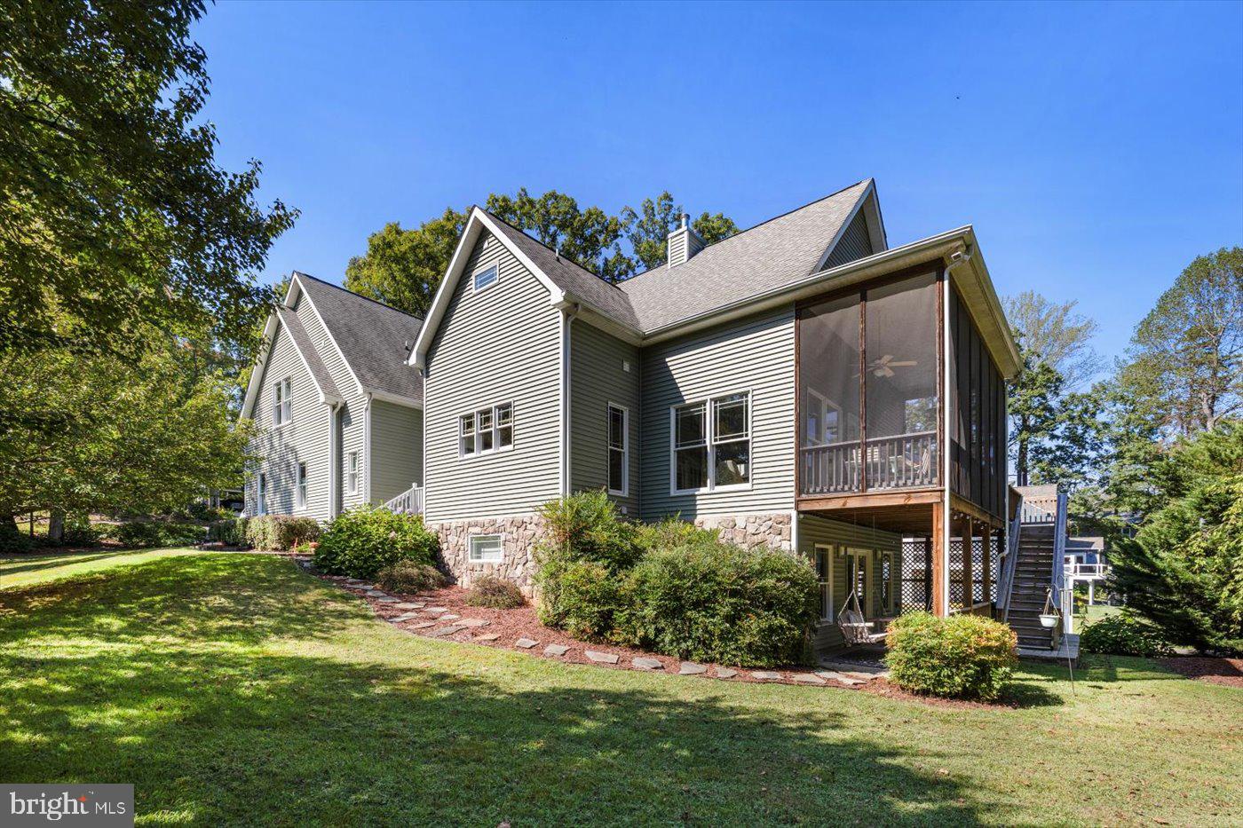 LAKE OF THE WOODS - Residential