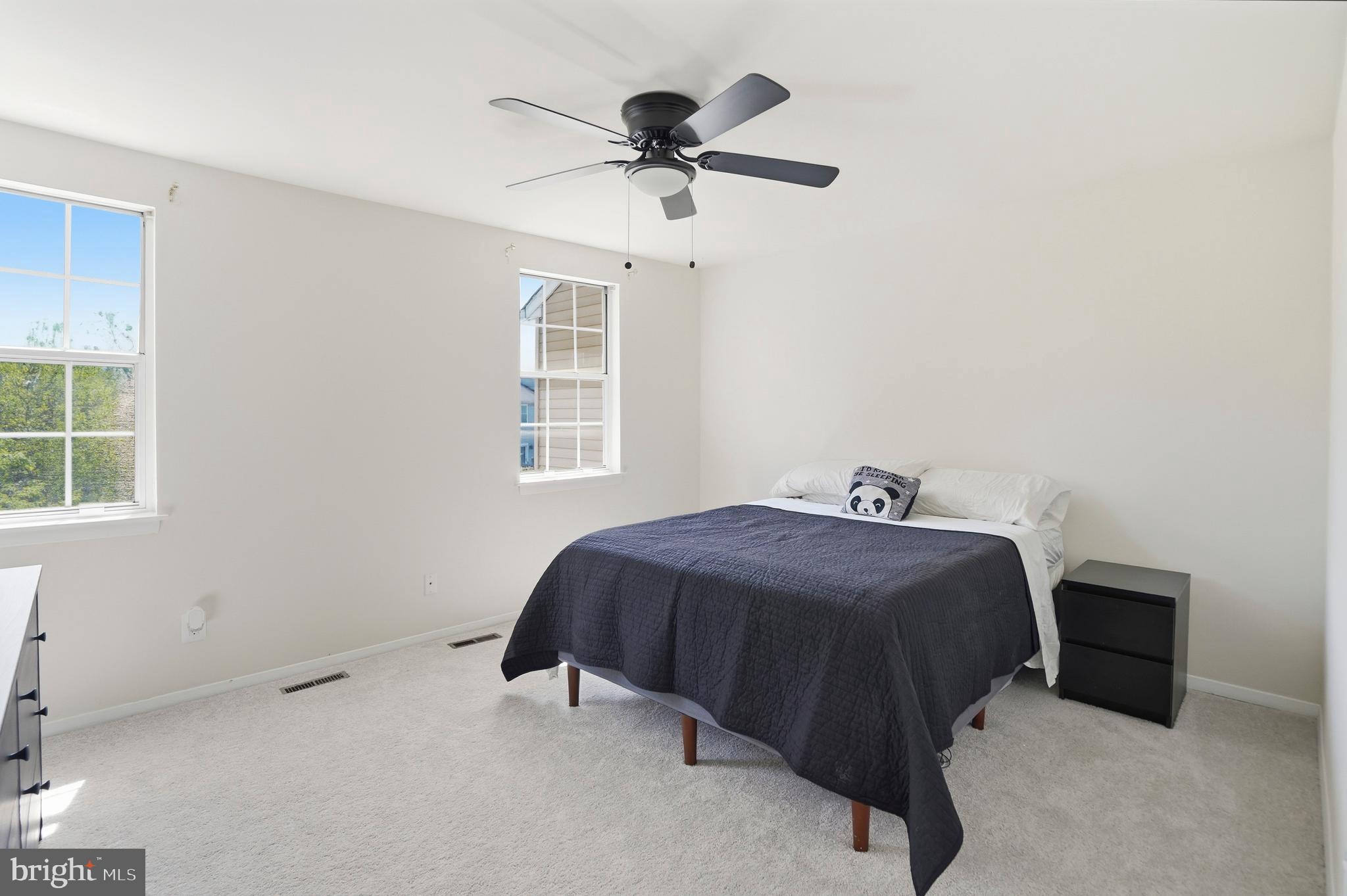 ELIZABETHS LANDING - Residential