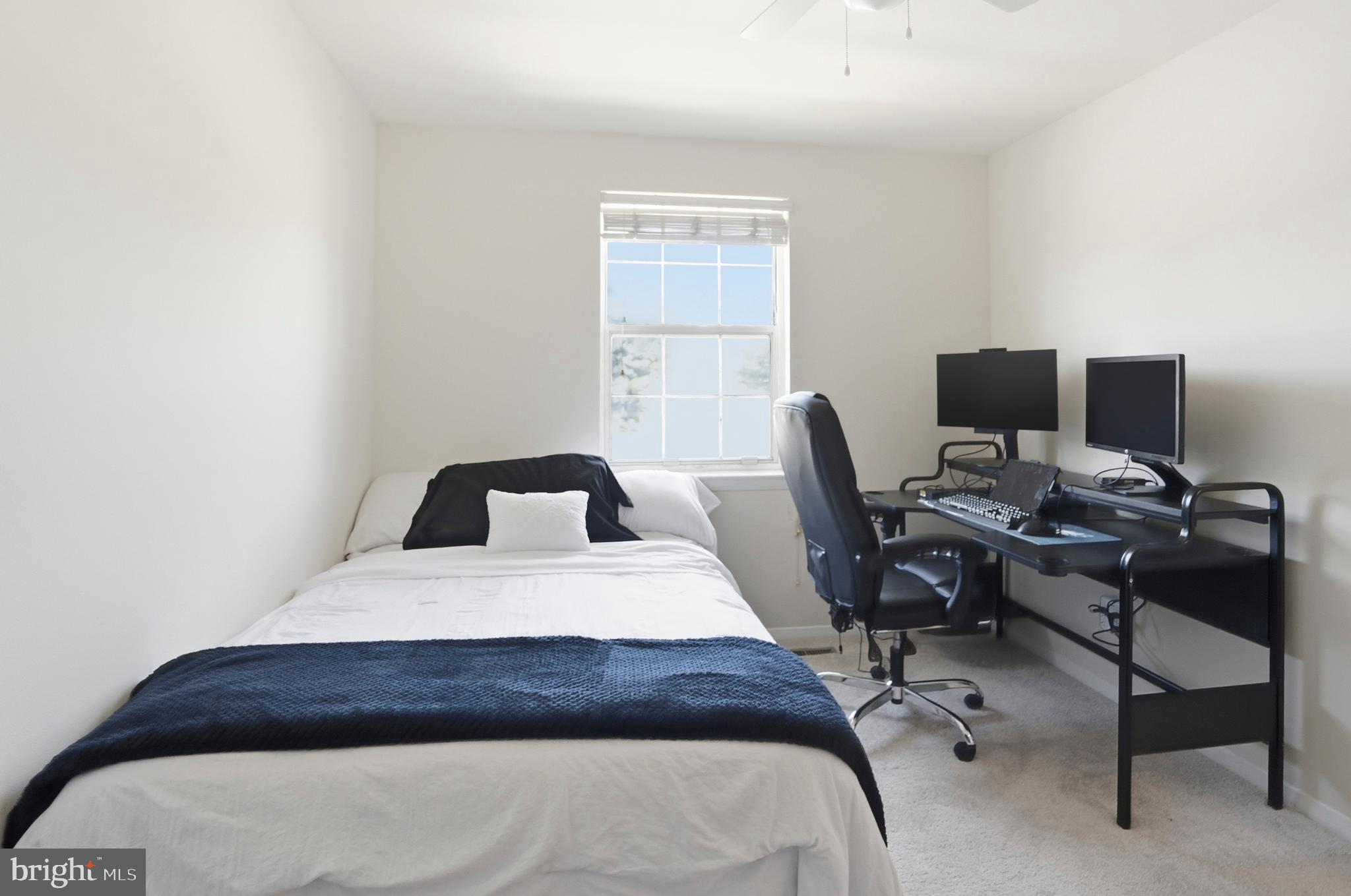 ELIZABETHS LANDING - Residential