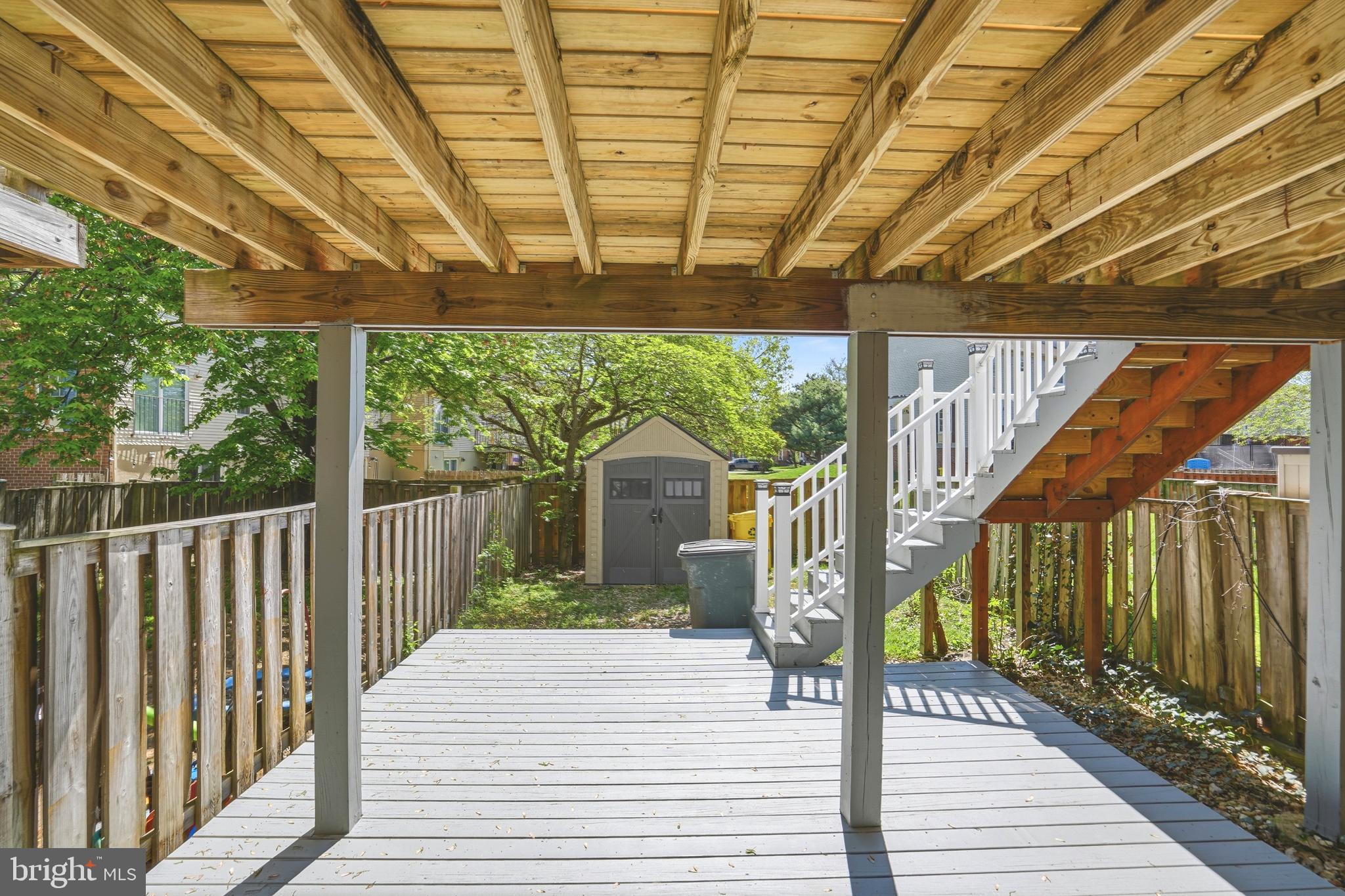 ELIZABETHS LANDING - Residential