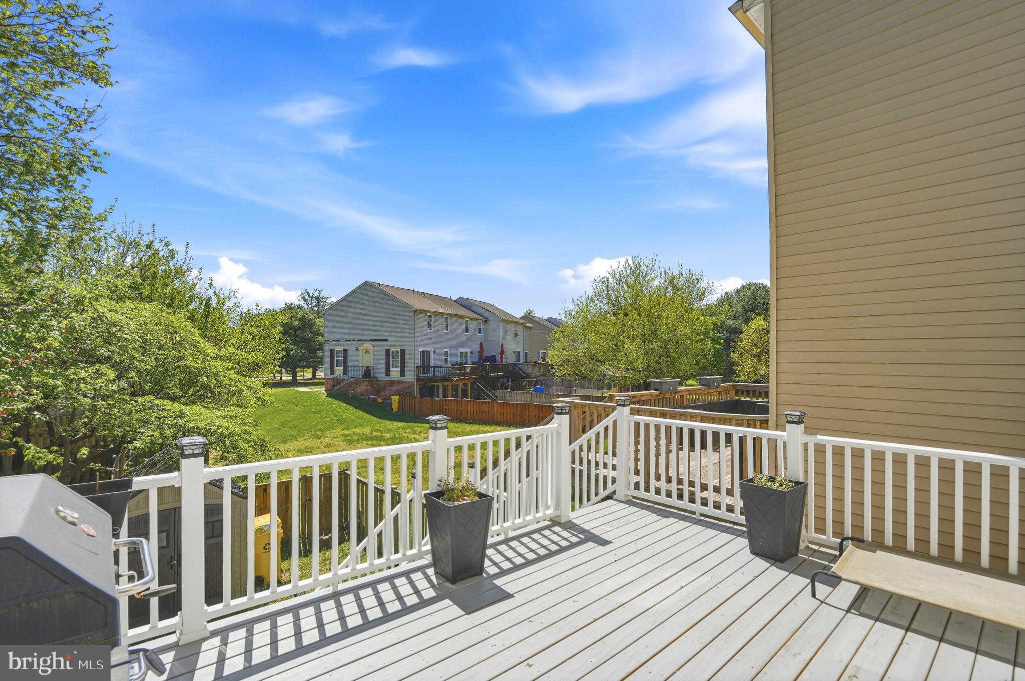 ELIZABETHS LANDING - Residential