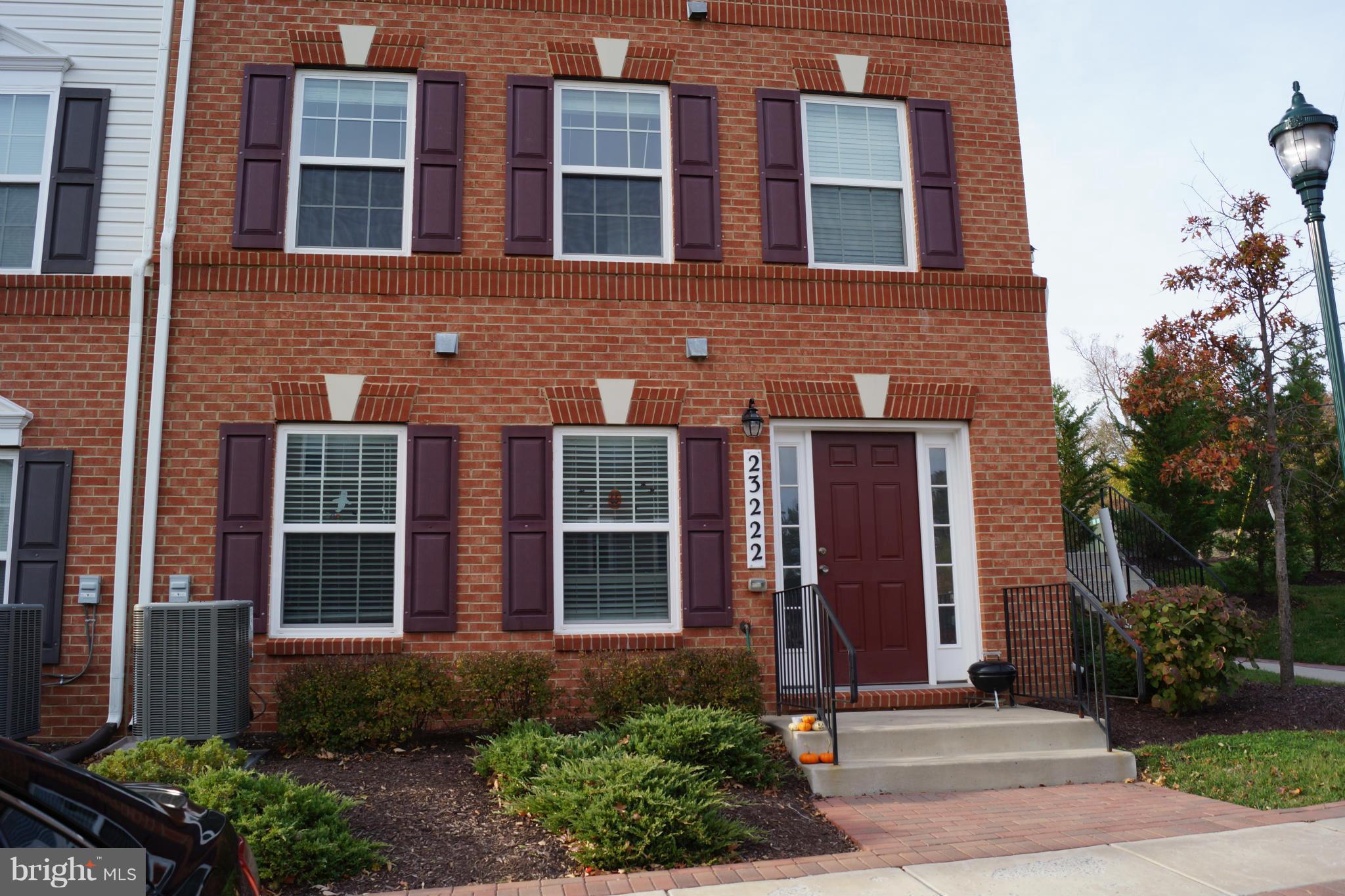 CALLING ALL 1ST TIME HOMEBUYERS!!! Why rent when you can own for less? This condo is in the perfect location to commute anywhere. Approved FHA Condo, Closing cost credit of $4,000 to help you purchase and all appliances convey so you can just move right in! Certain restrictions apply so please contact me for more details.