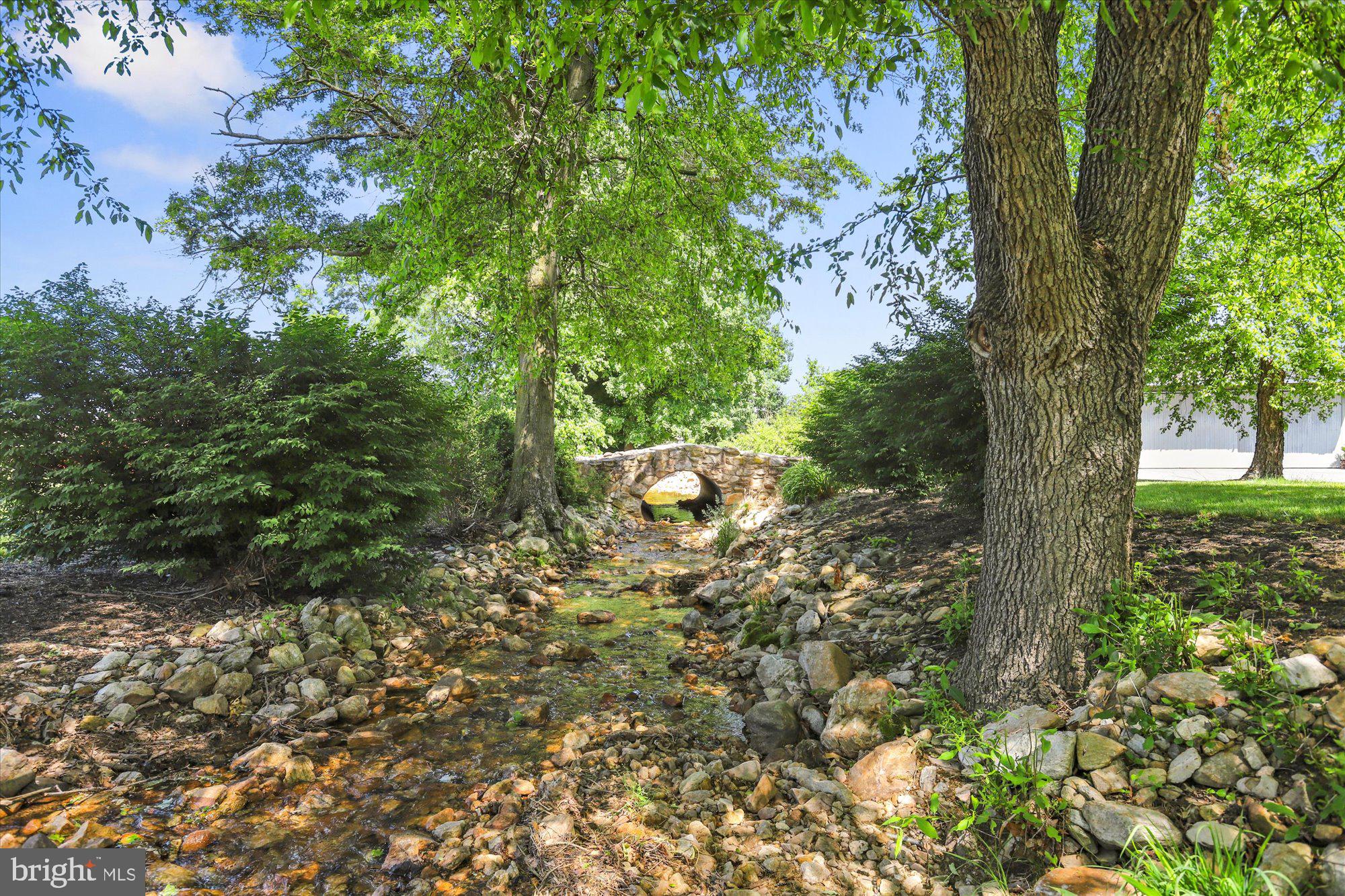 NEWVILLE - Residential