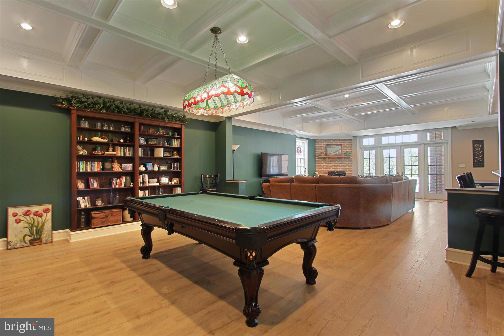 NEWVILLE - Residential