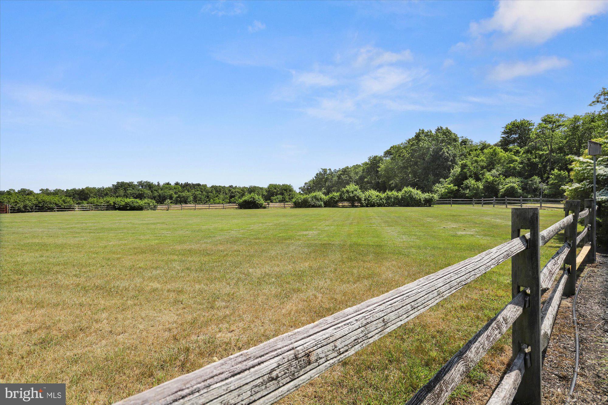 NEWVILLE - Residential