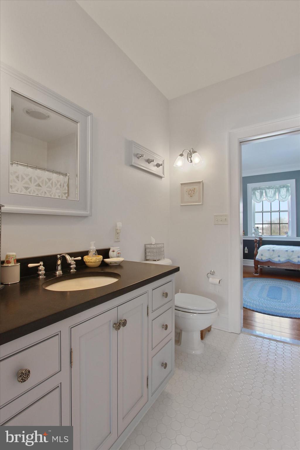 NEWVILLE - Residential