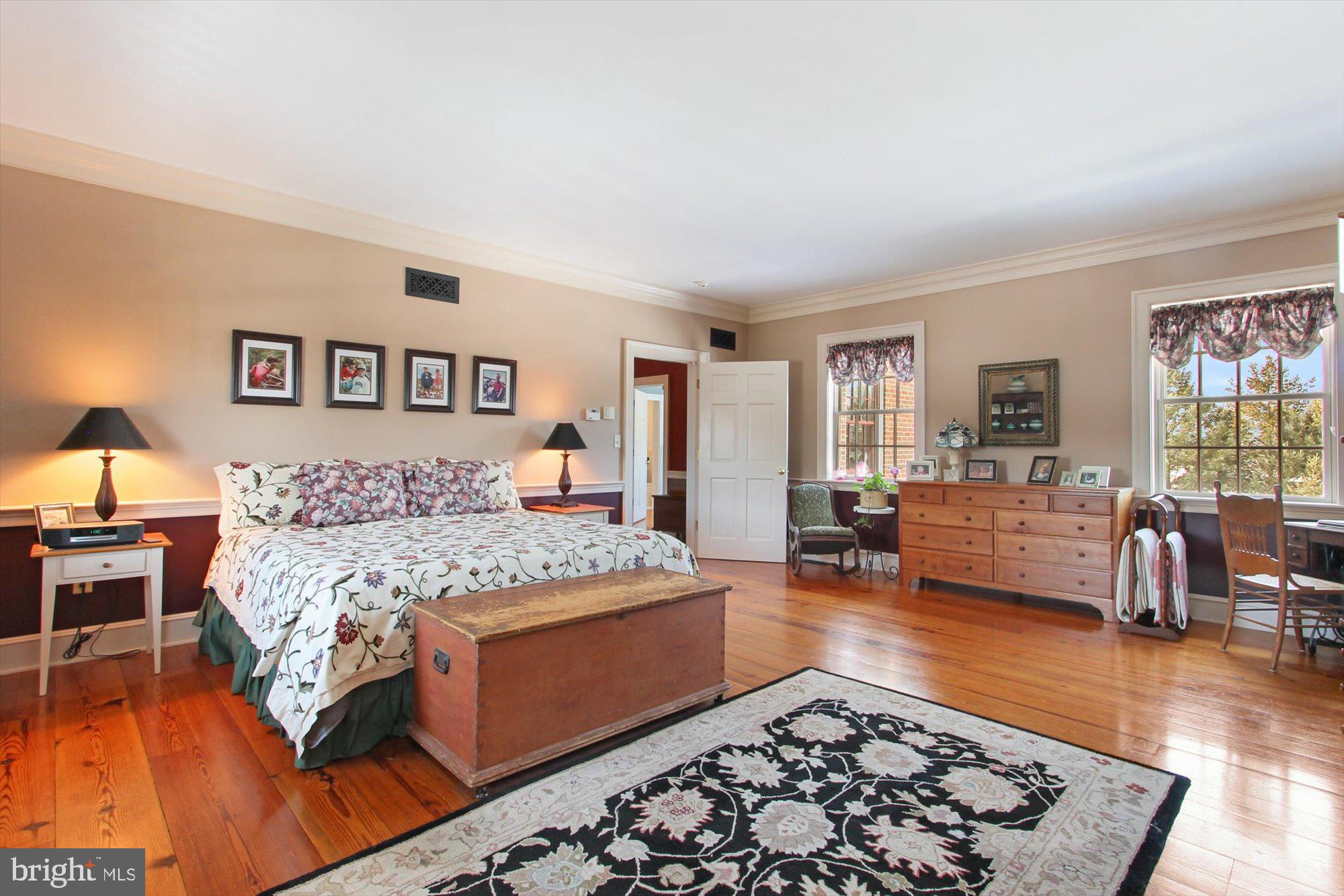 NEWVILLE - Residential