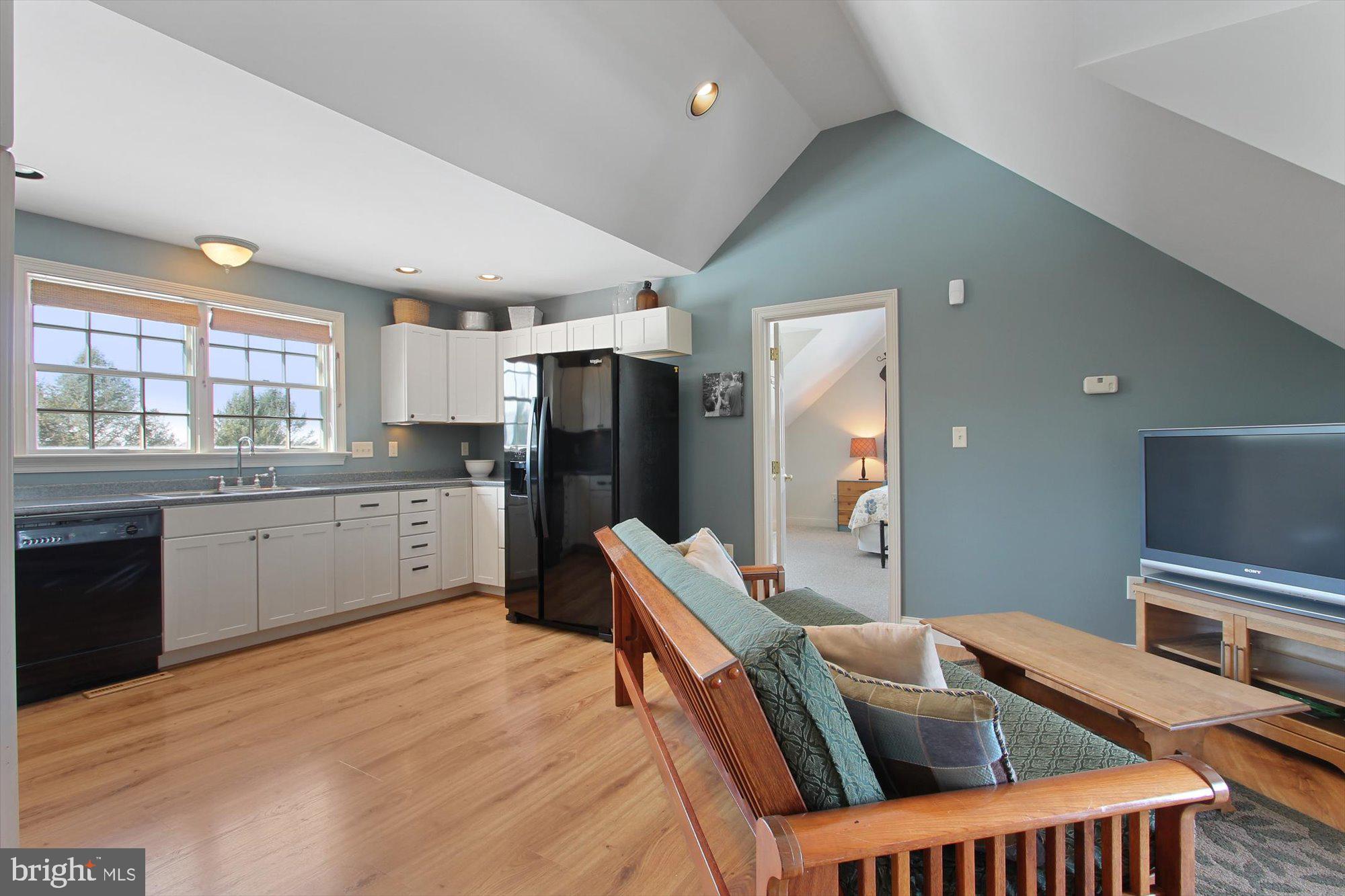 NEWVILLE - Residential