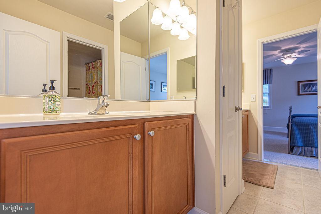 GLEN RIDDLE - Residential