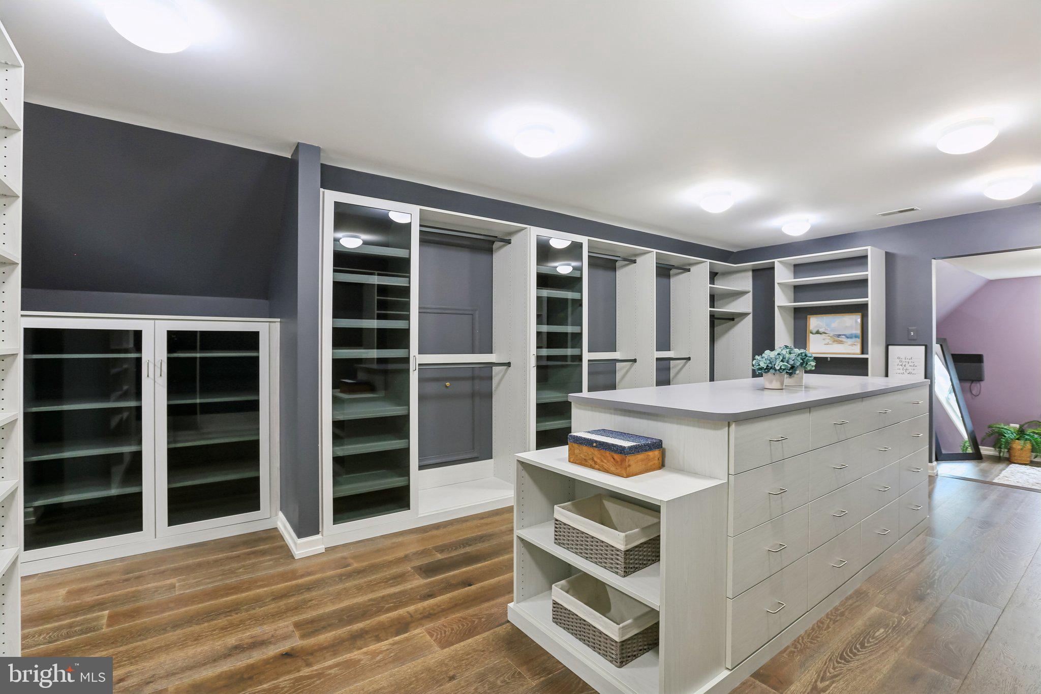 CLARKSBURG OUTSIDE - Residential