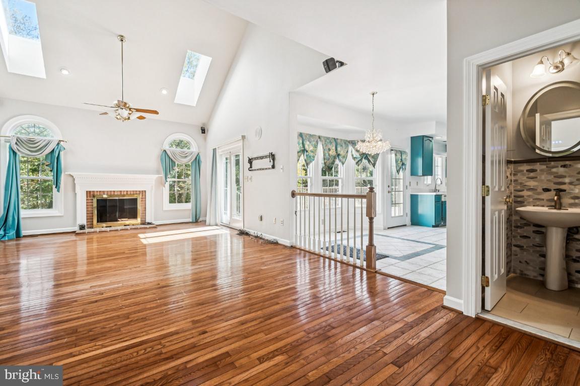 FORESTGATE - Residential