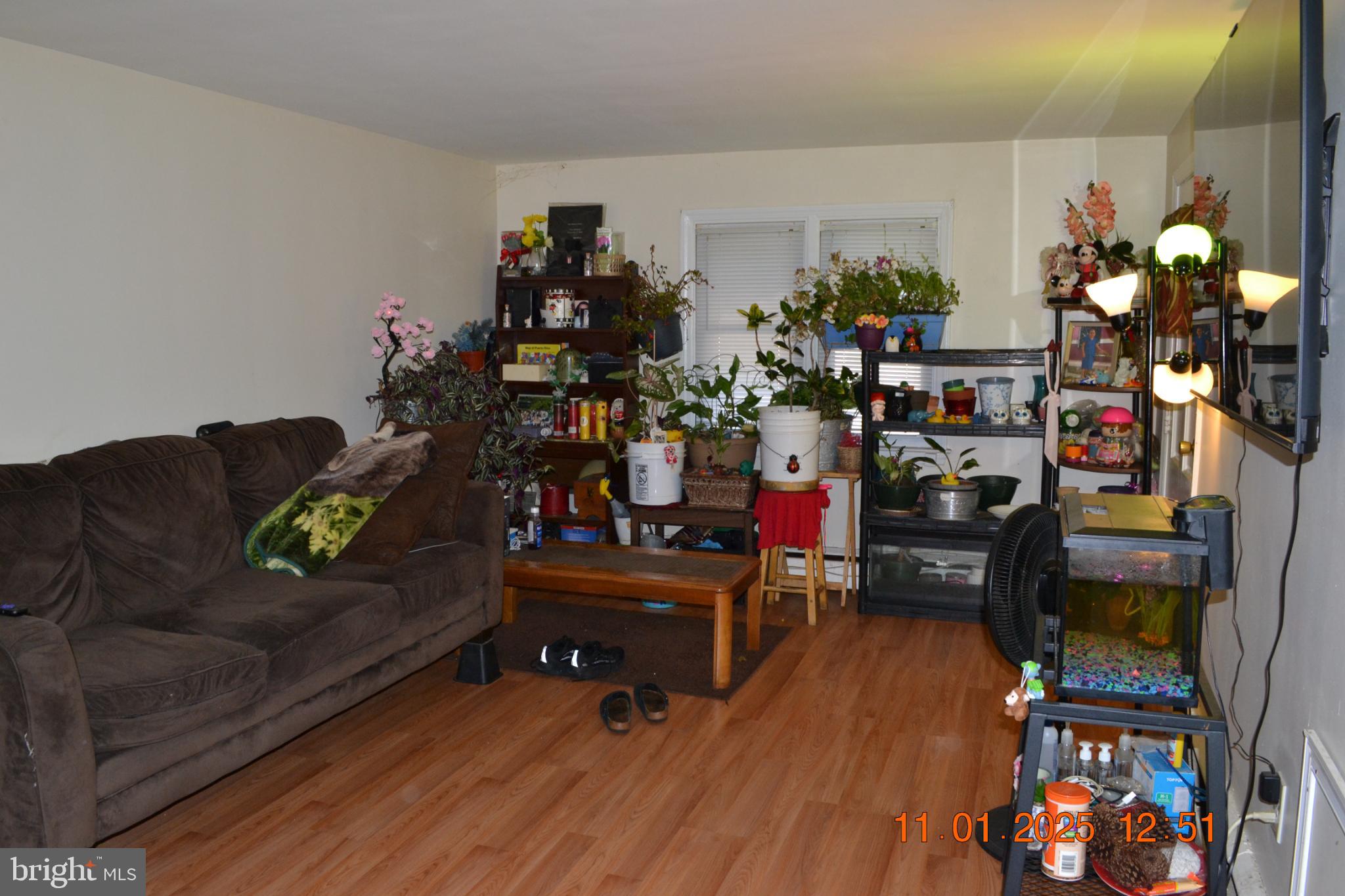 CATONSVILLE MANOR - Residential