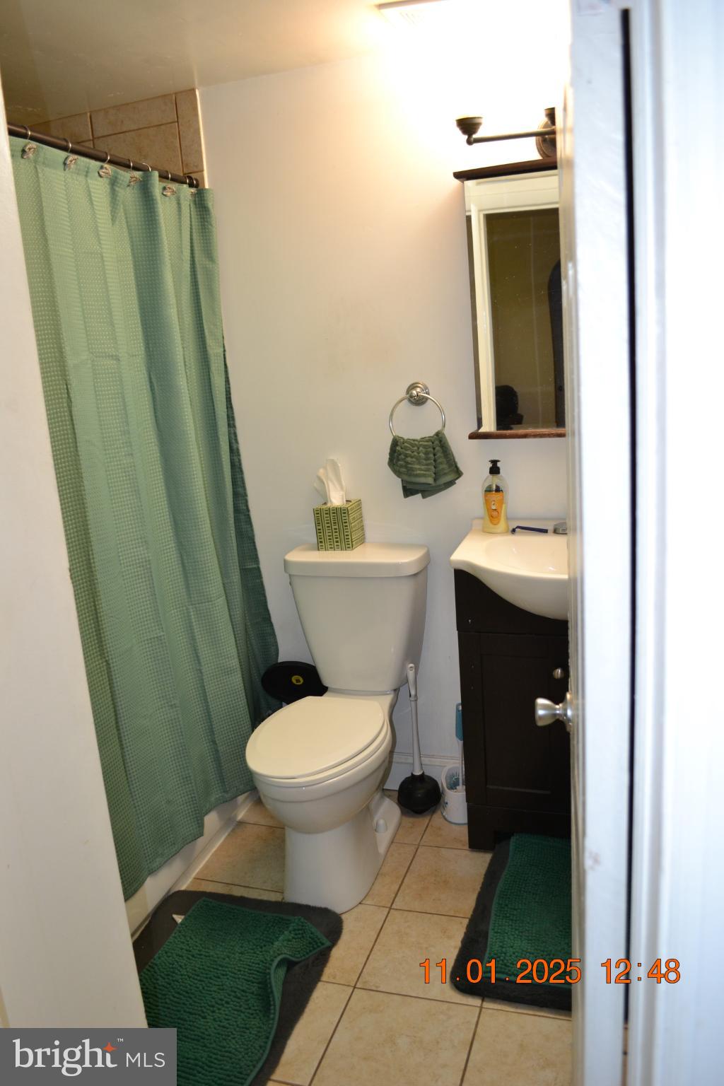 CATONSVILLE MANOR - Residential