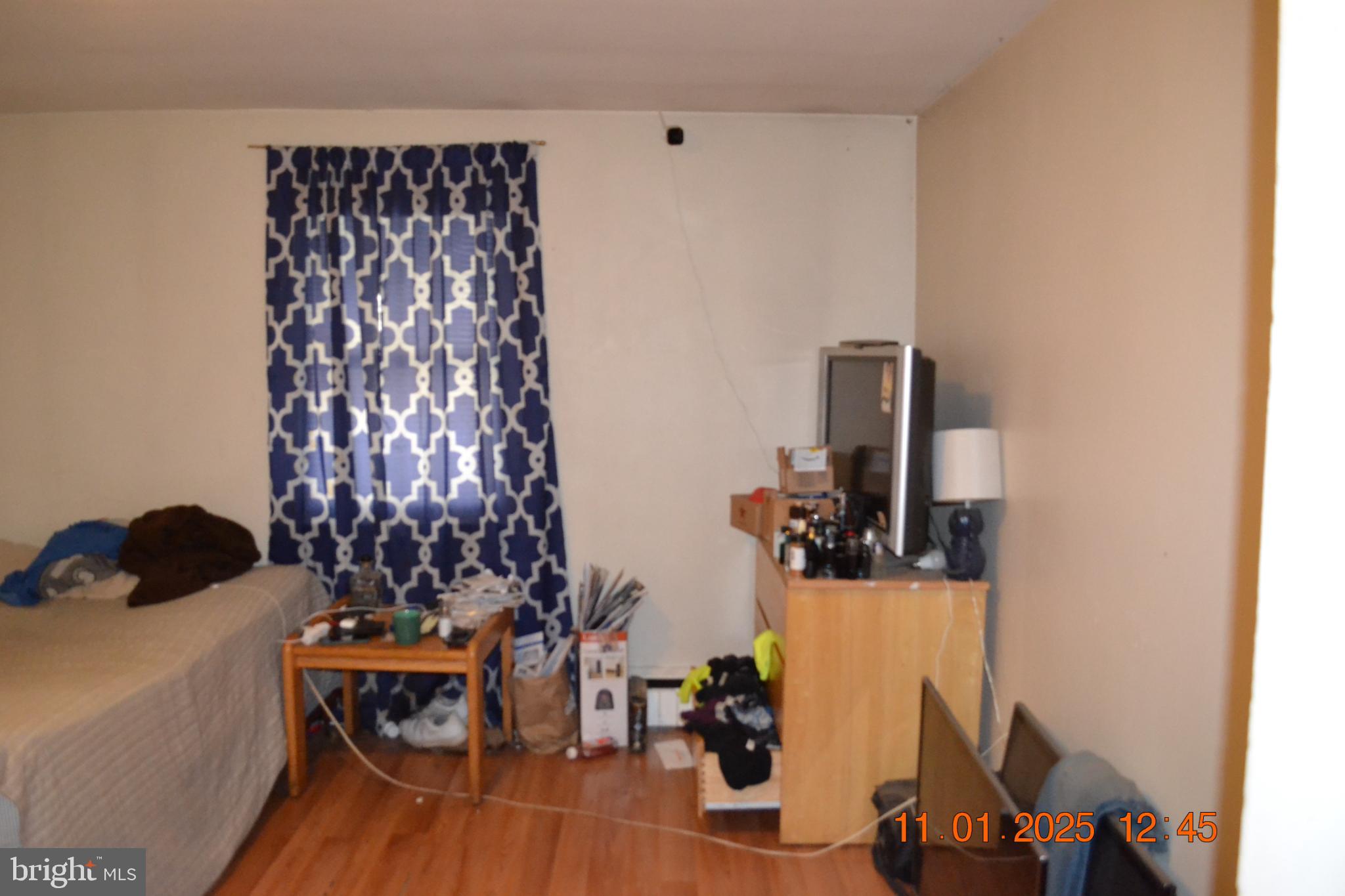 CATONSVILLE MANOR - Residential