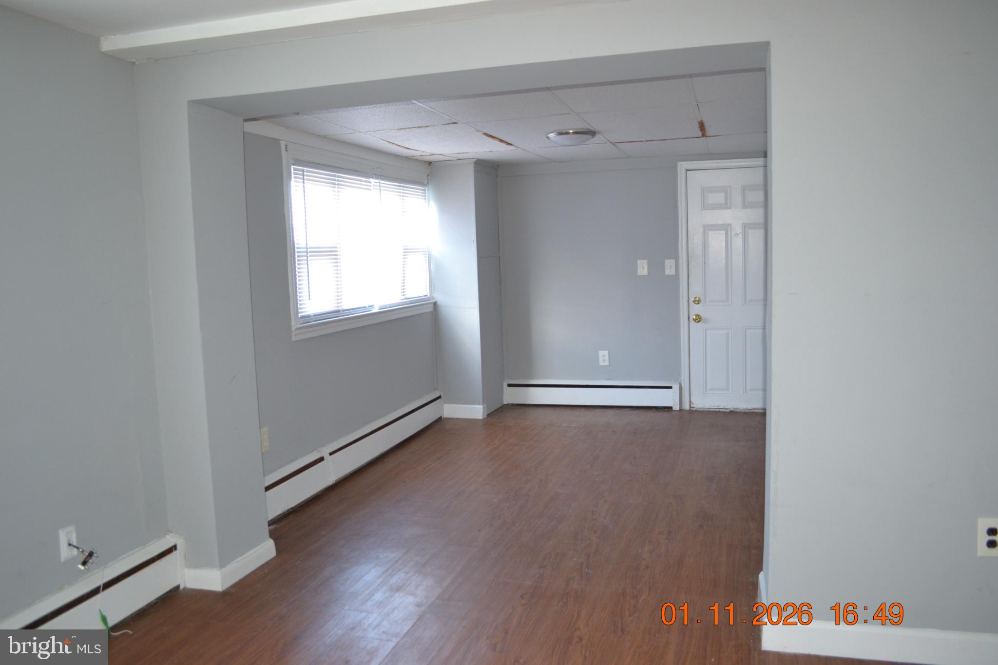 CATONSVILLE MANOR - Residential