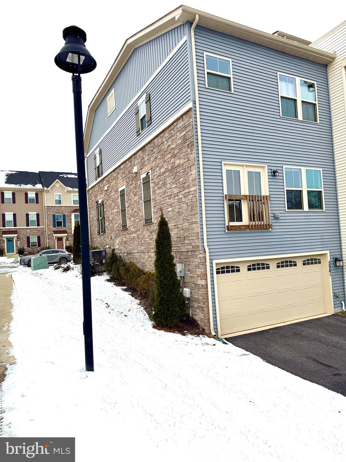 5941 TOMAHAWK STREET