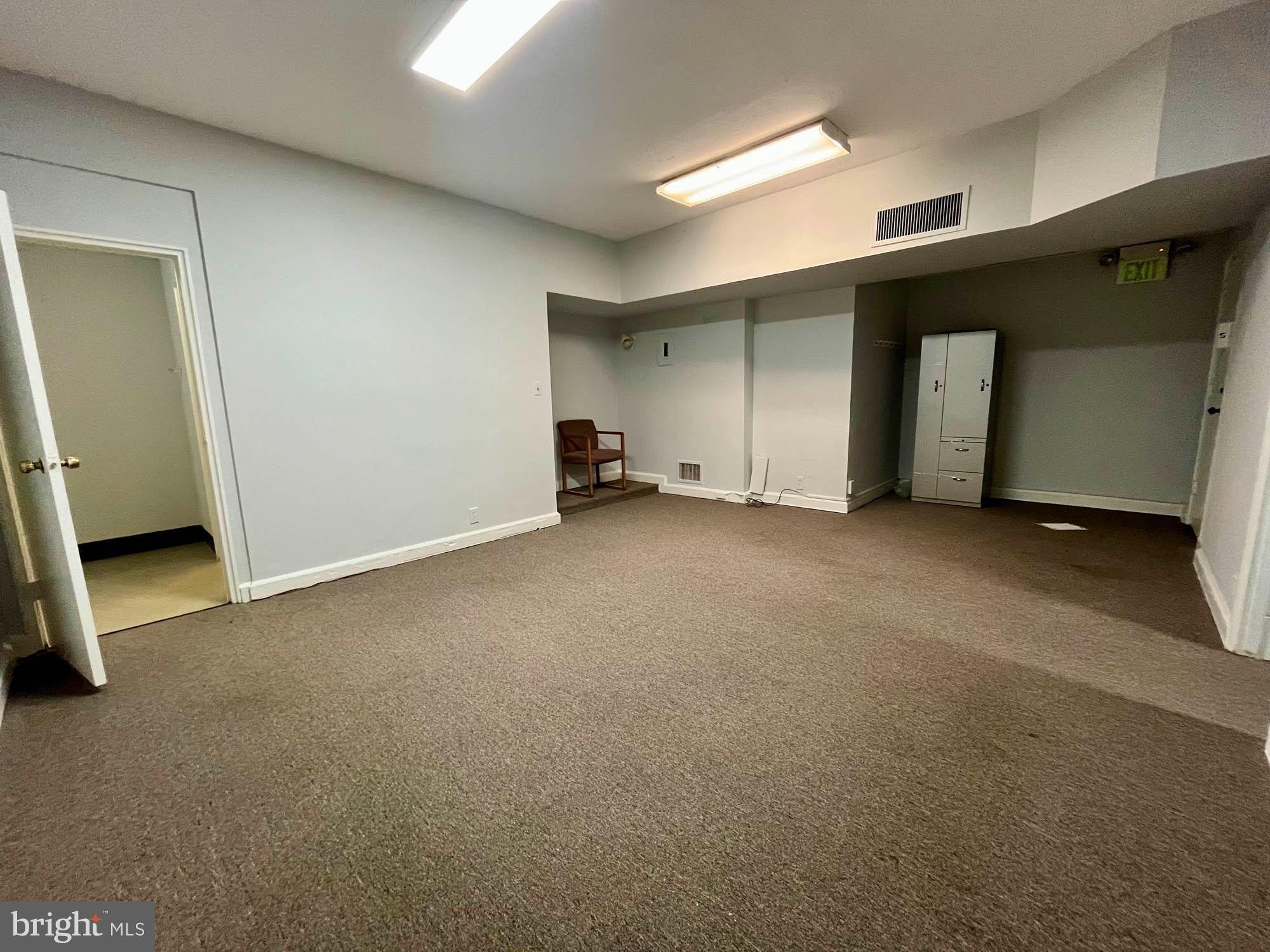 OAKENSHAWE - Residential