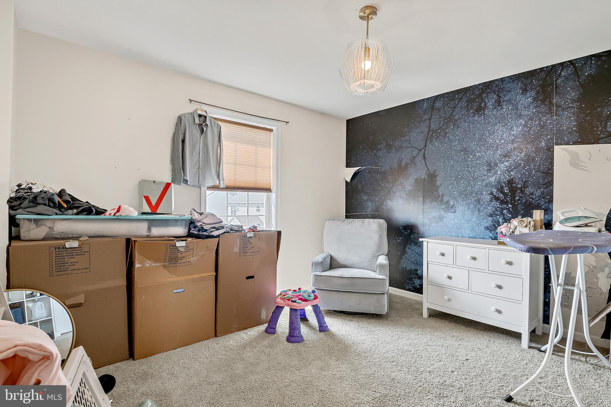 WALNUT POINT - Residential