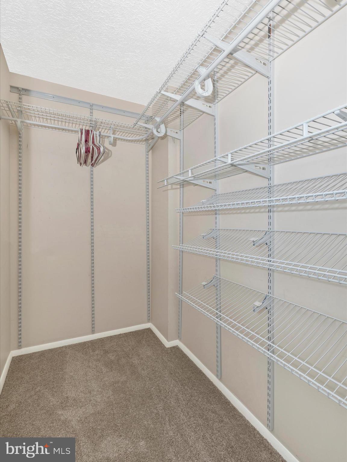 FARMBROOK - Residential