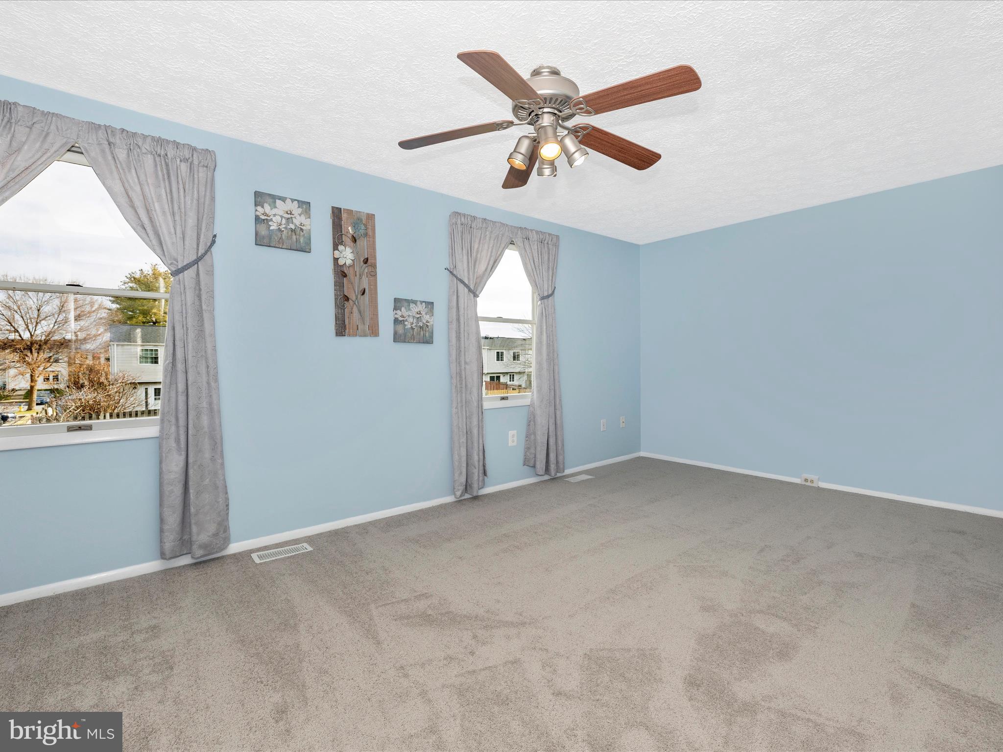 FARMBROOK - Residential