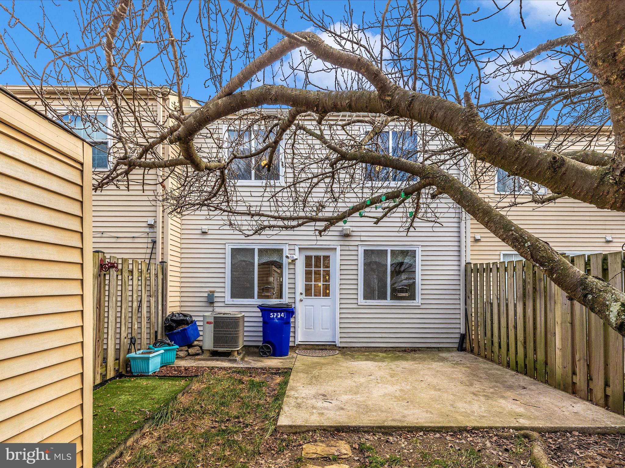 FARMBROOK - Residential