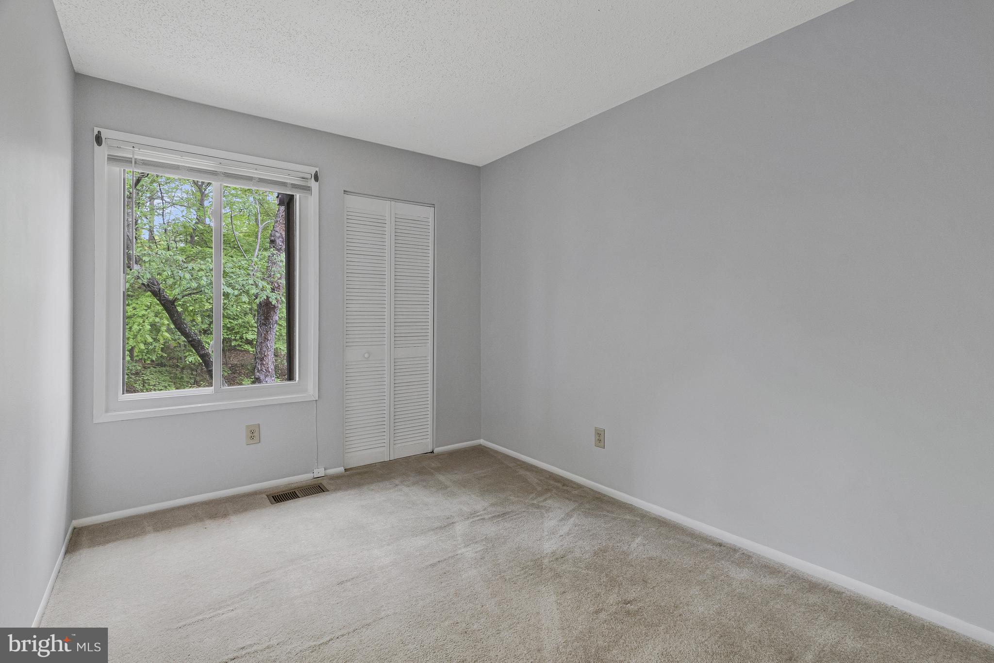 SAWYERS CLUSTER - Residential Lease