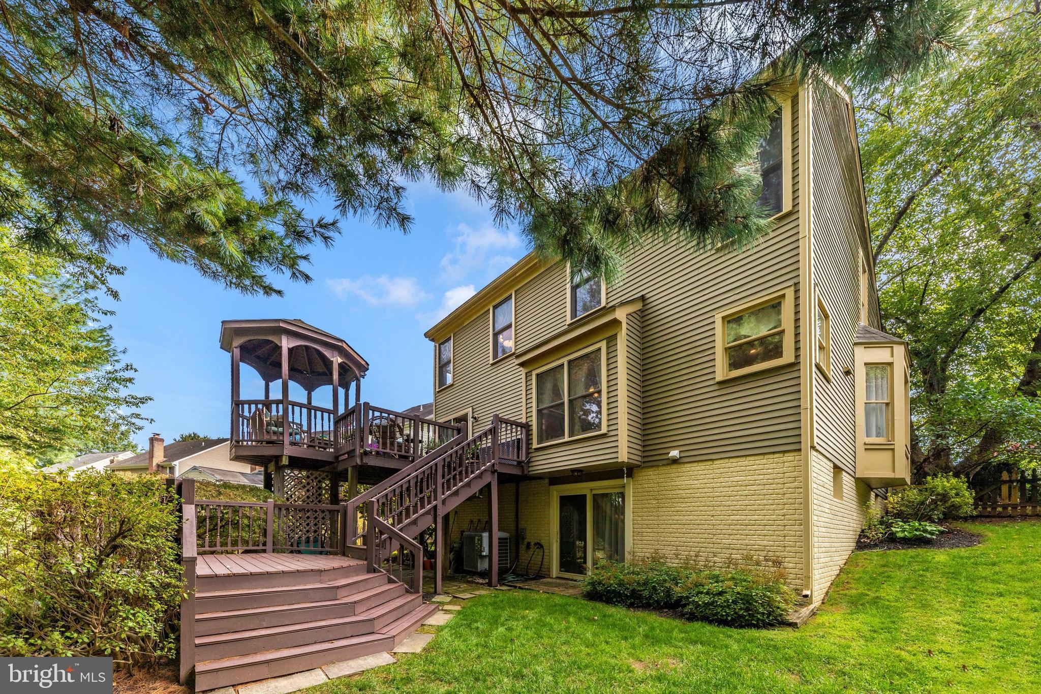 WATERS LANDING - Residential