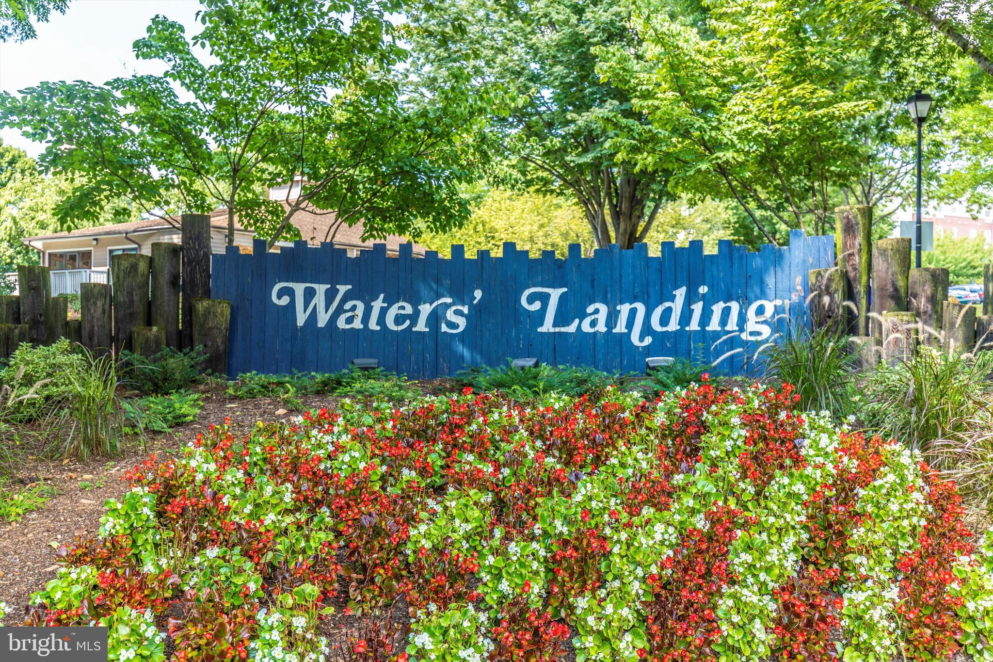 WATERS LANDING - Residential