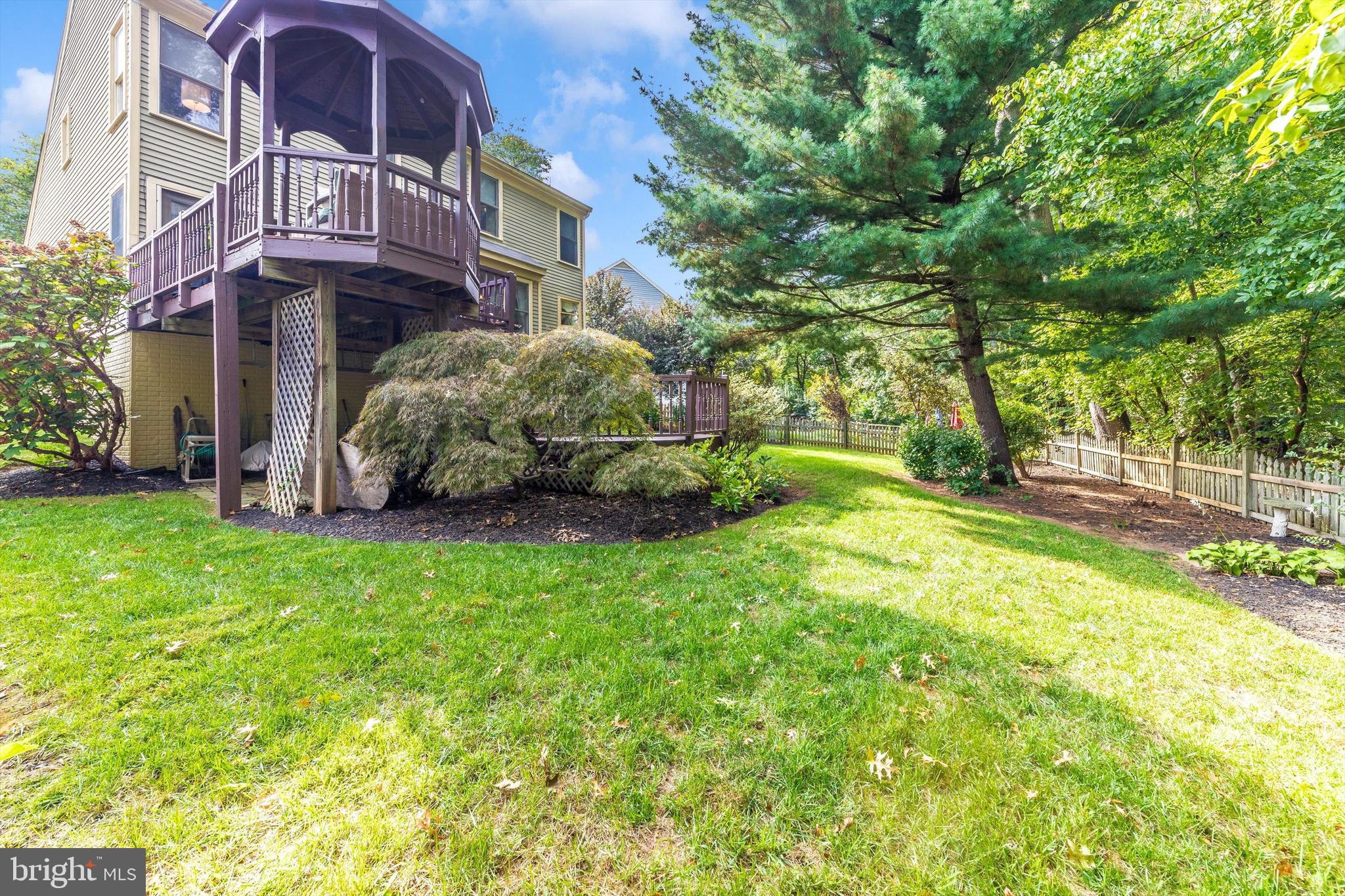 WATERS LANDING - Residential