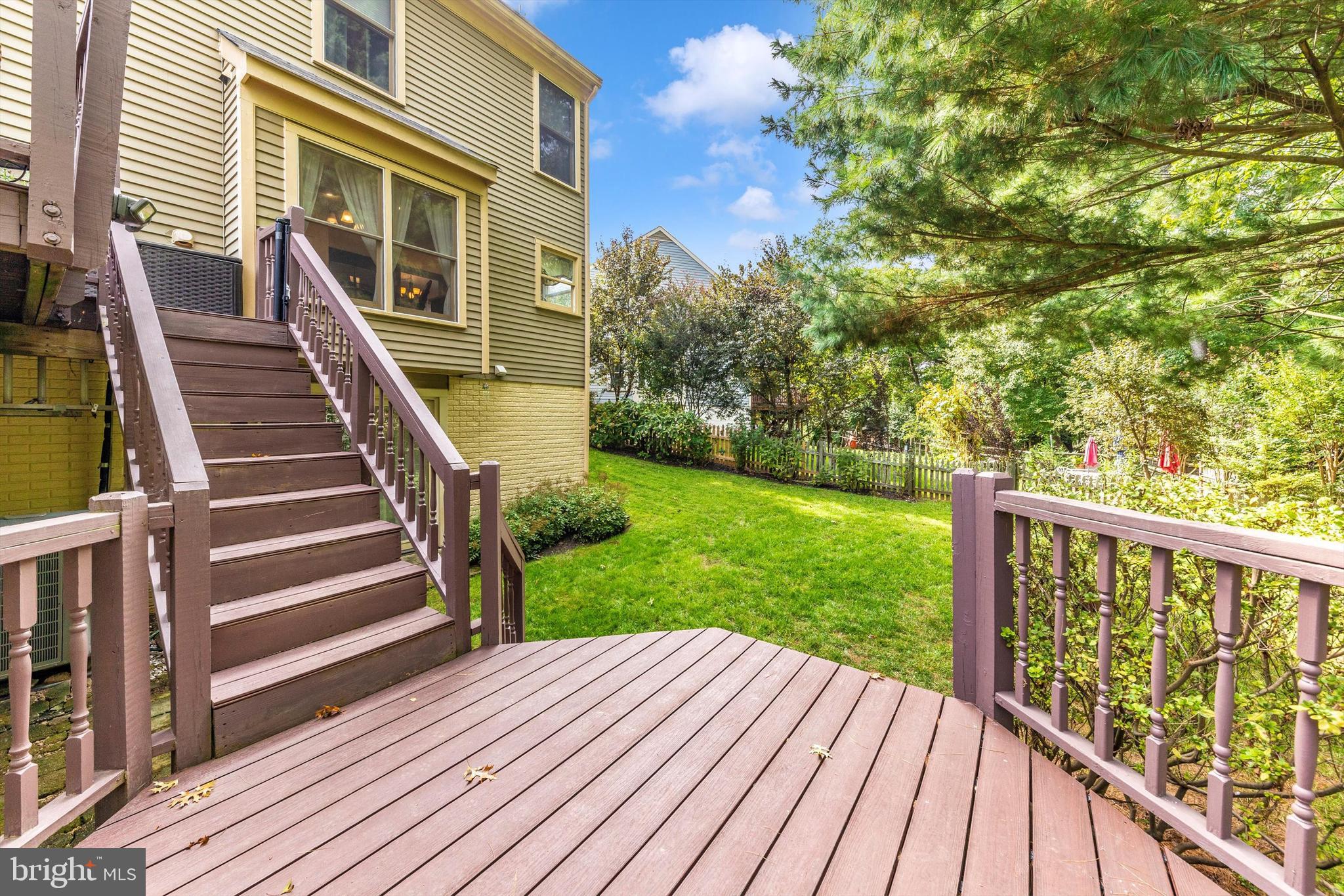 WATERS LANDING - Residential