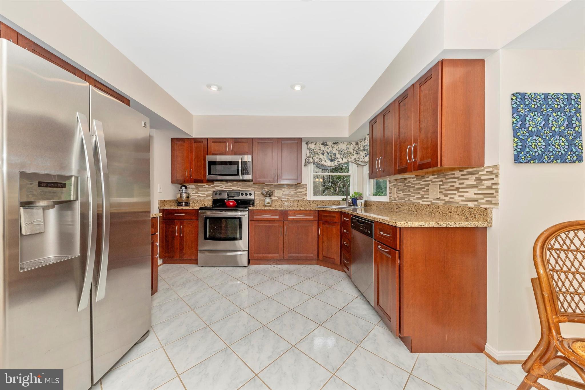 WATERS LANDING - Residential