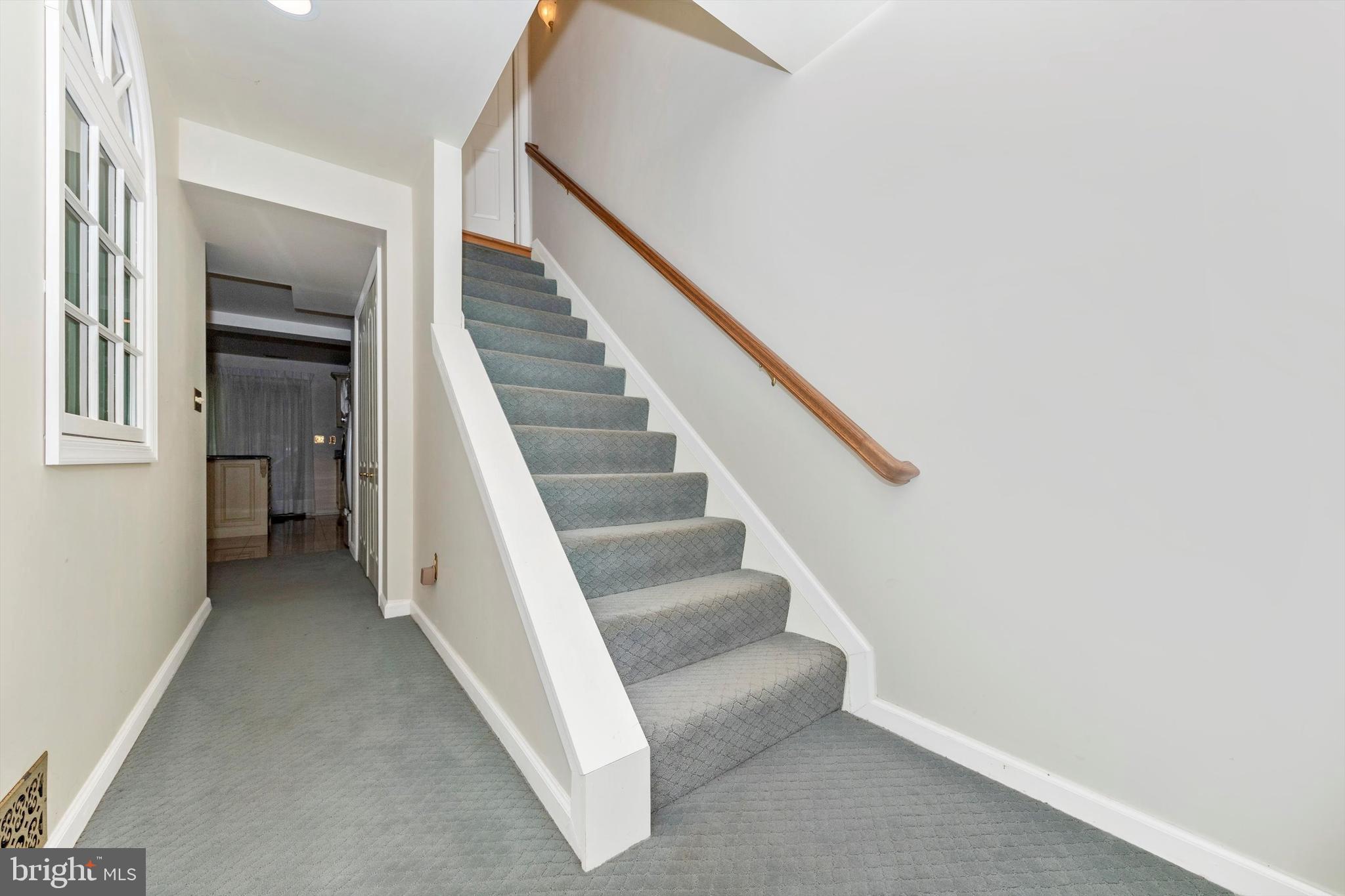 WATERS LANDING - Residential