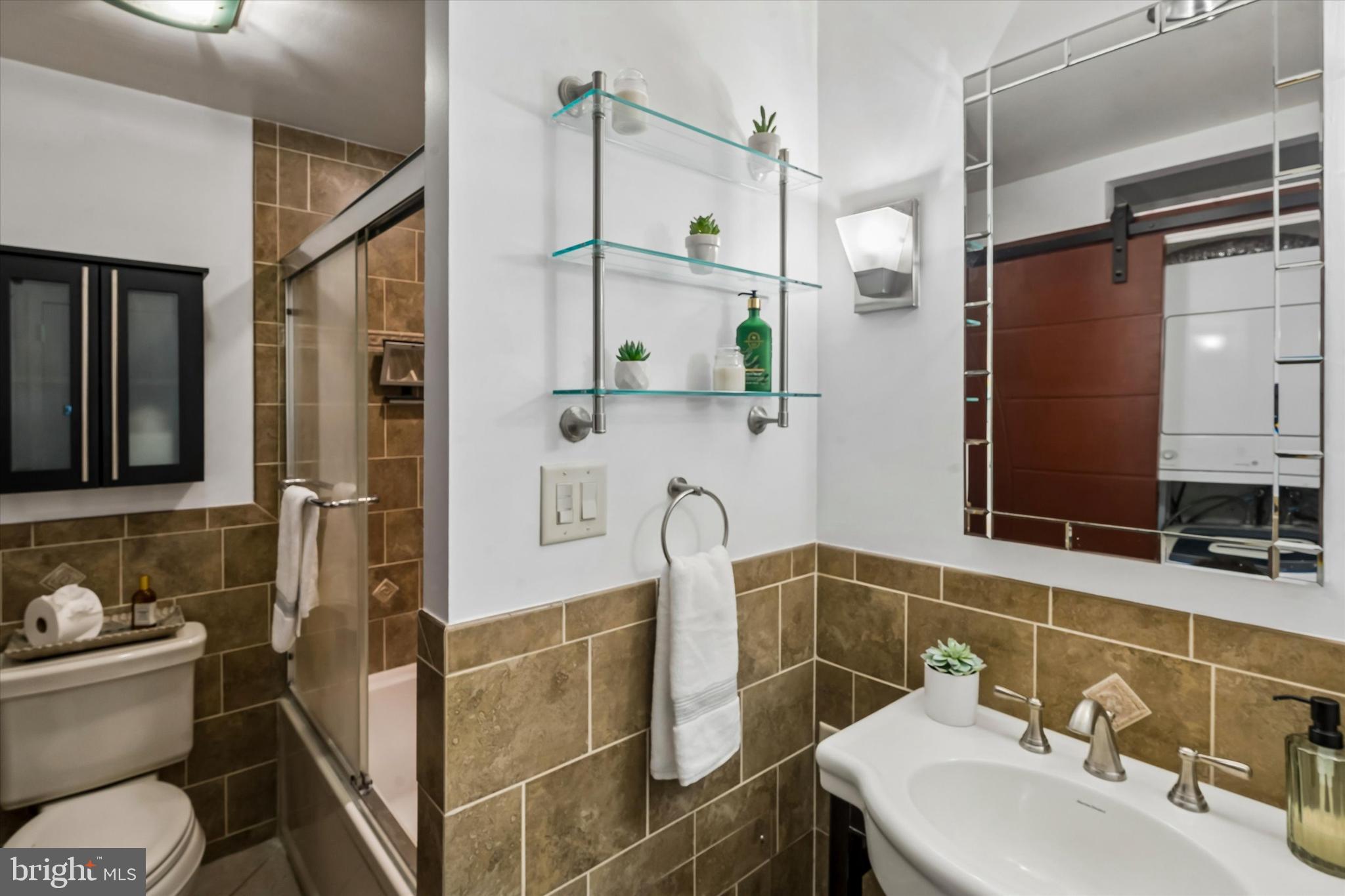 ART MUSEUM AREA - Residential