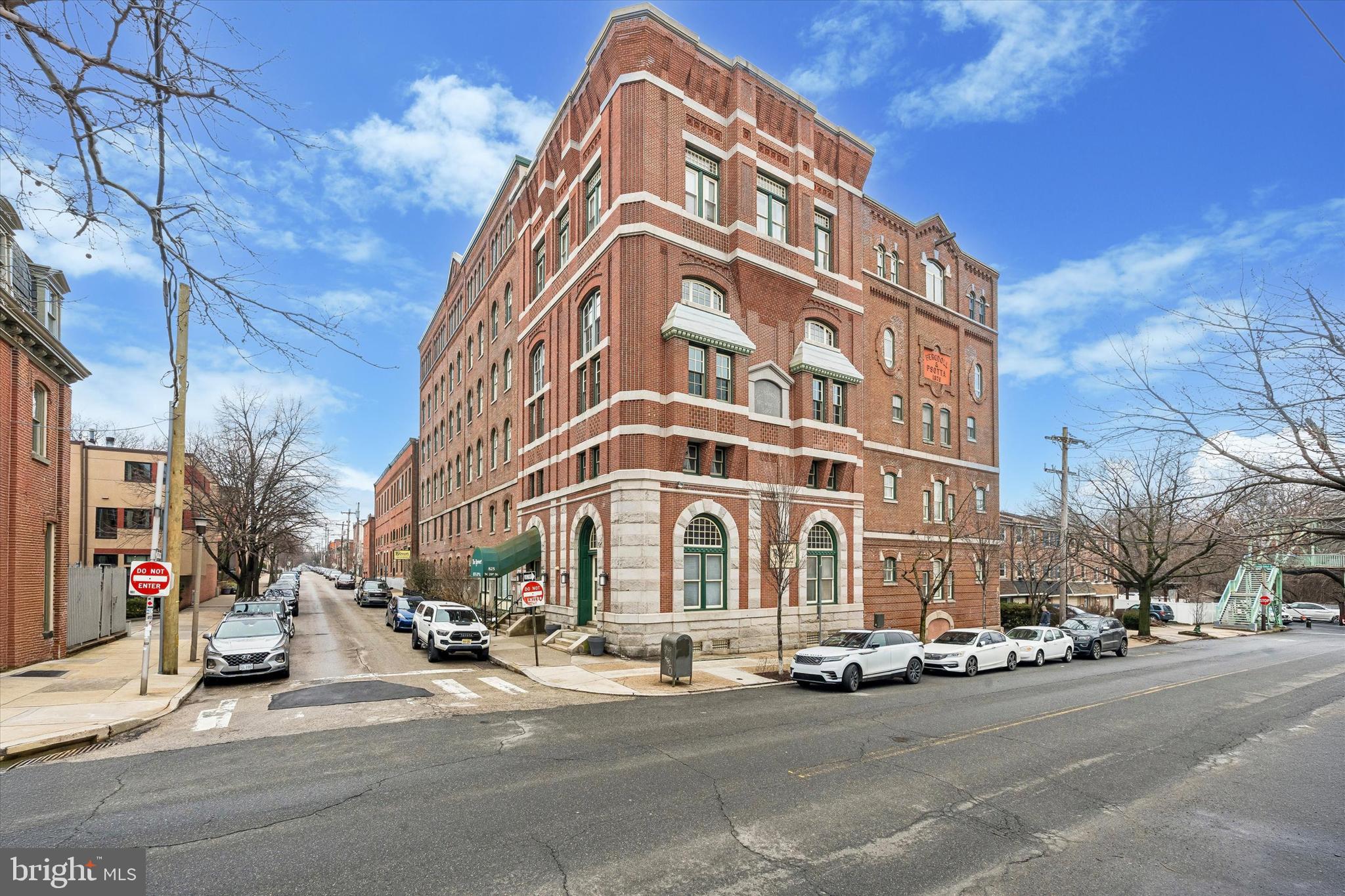 ART MUSEUM AREA - Residential