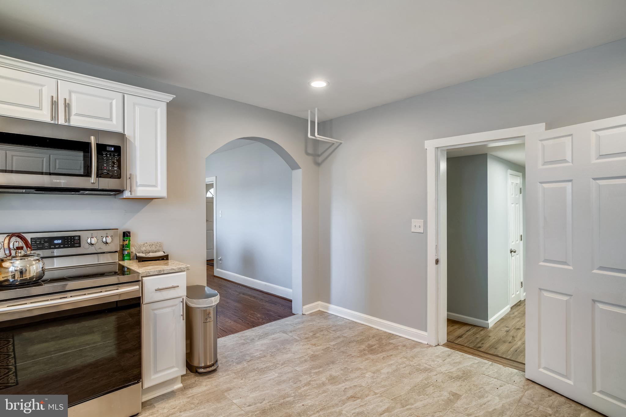 CEDAR RUN ESTS - Residential Lease