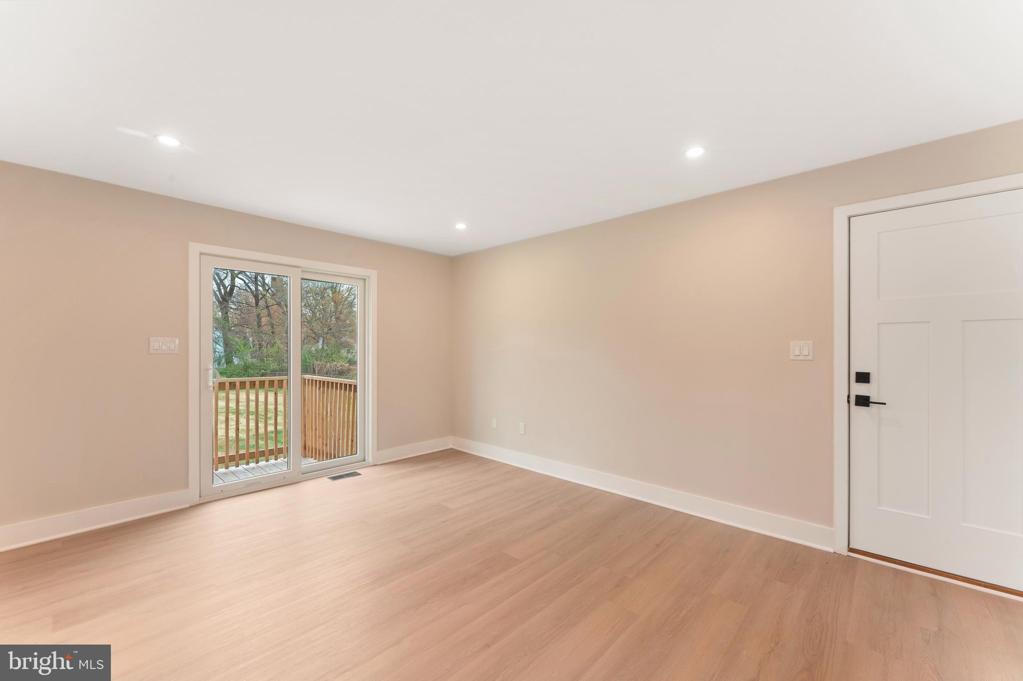 LANGHORNE CREST - Residential