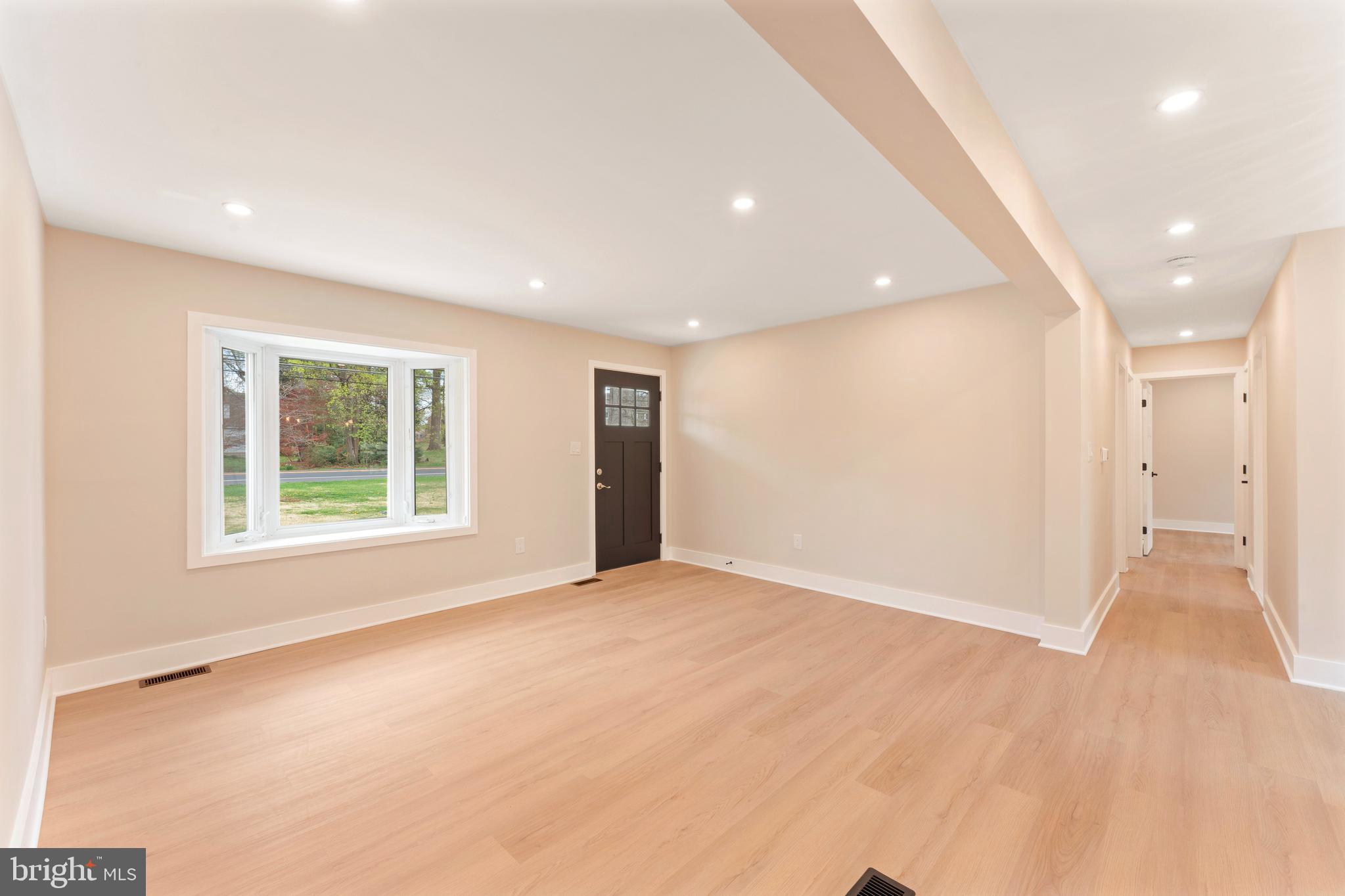 LANGHORNE CREST - Residential