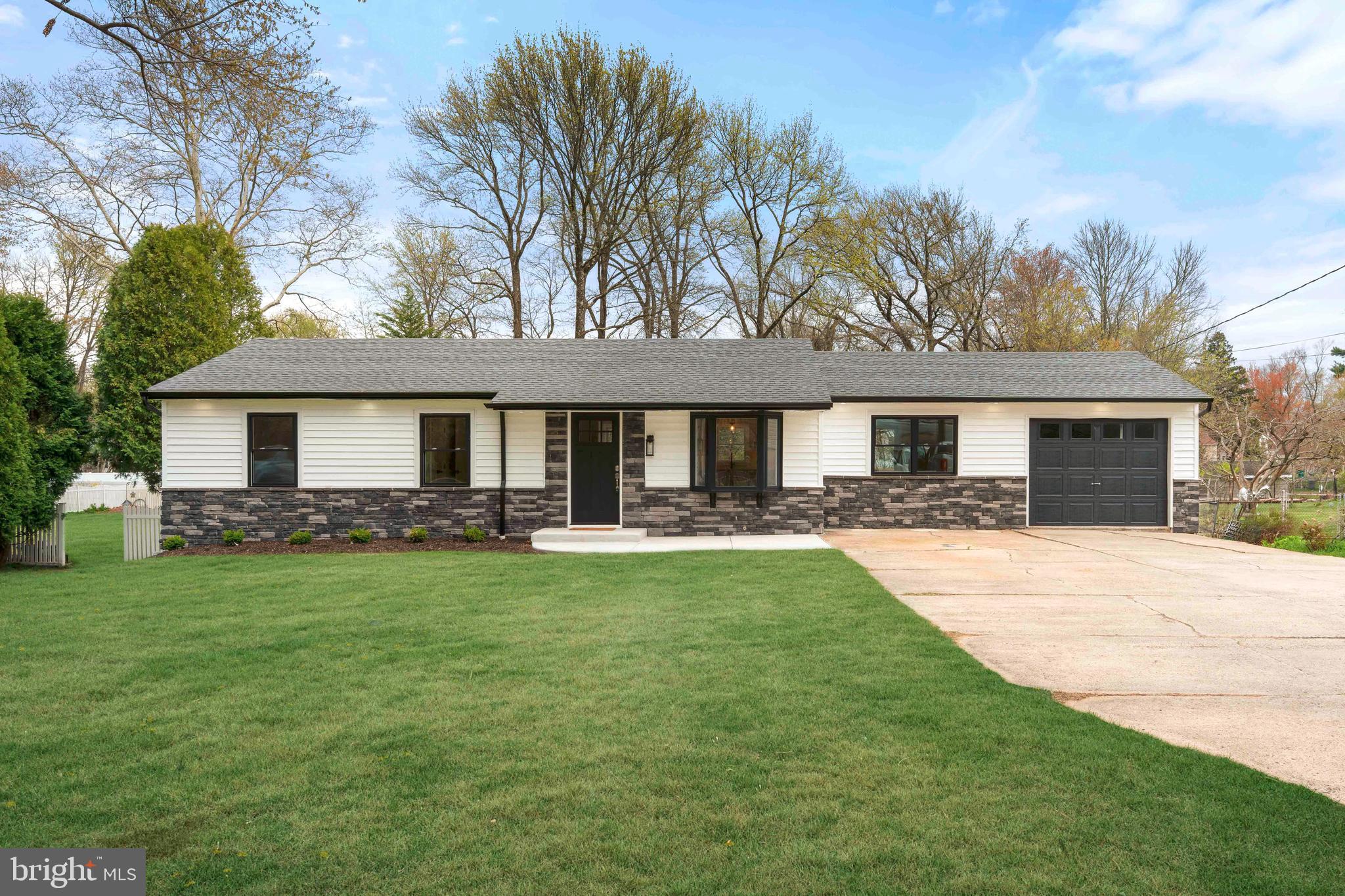 LANGHORNE CREST - Residential