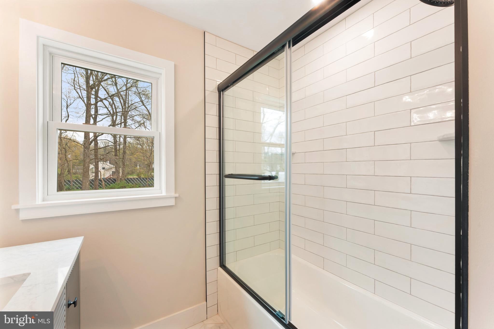 LANGHORNE CREST - Residential