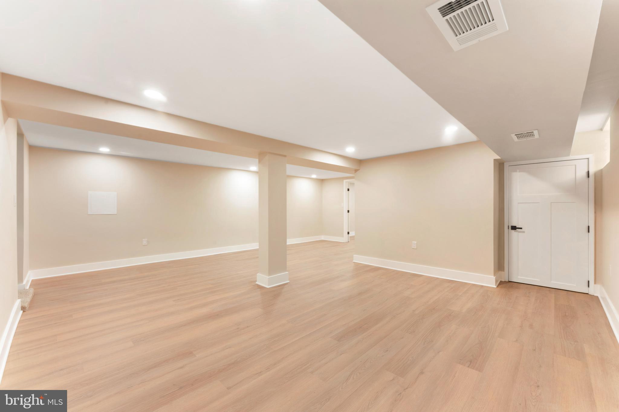 LANGHORNE CREST - Residential