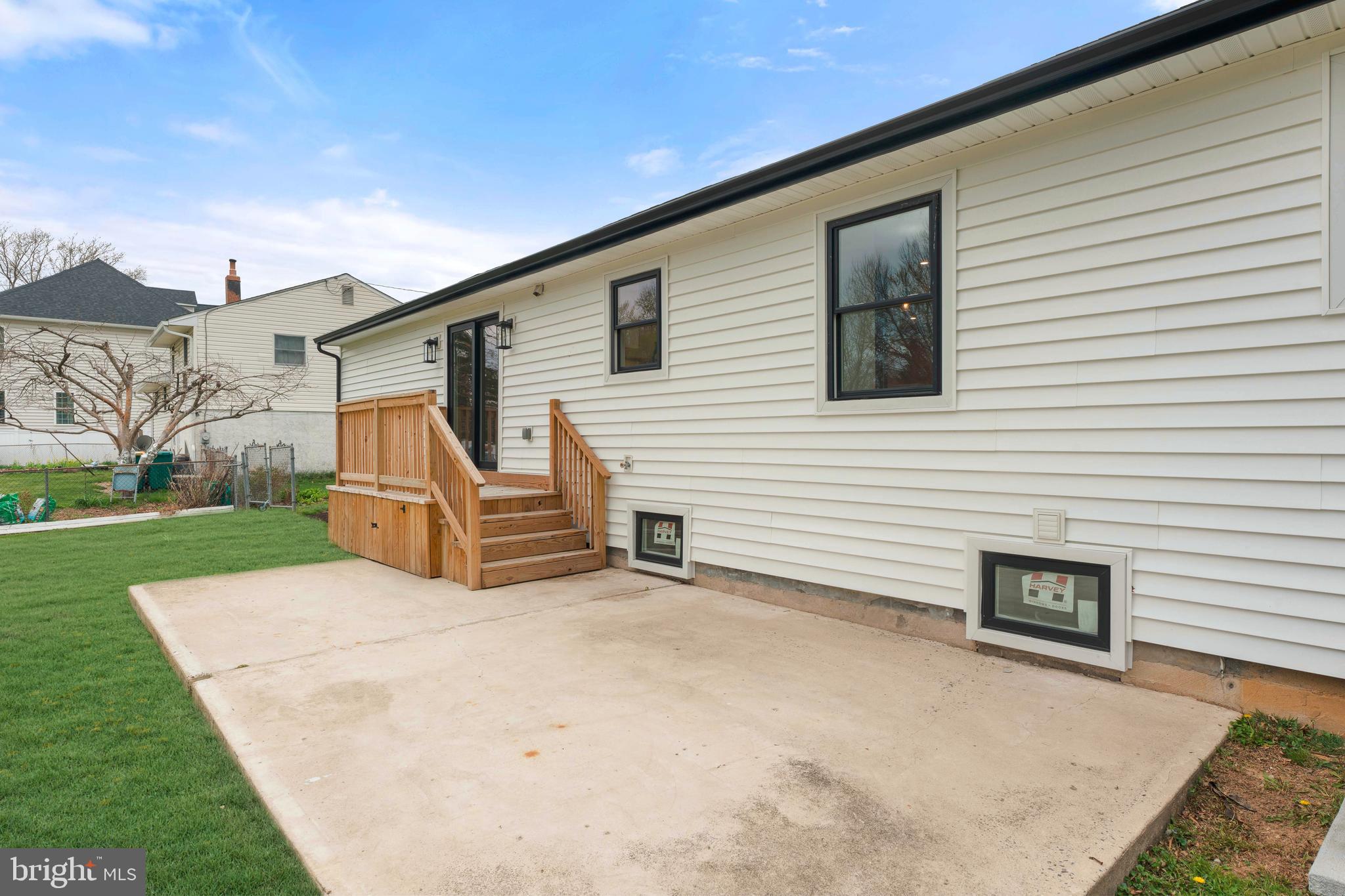 LANGHORNE CREST - Residential