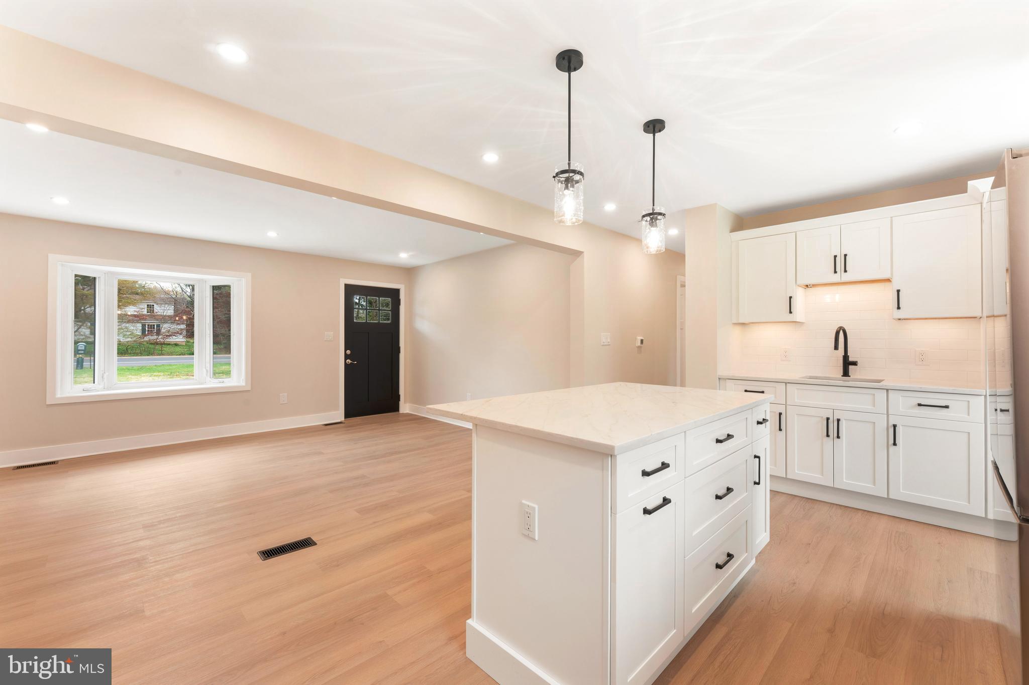 LANGHORNE CREST - Residential