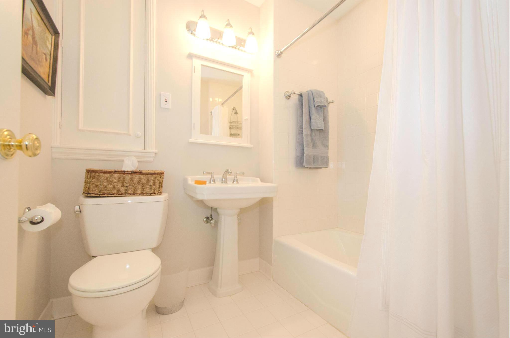 GREENSPRING VALLEY - Residential