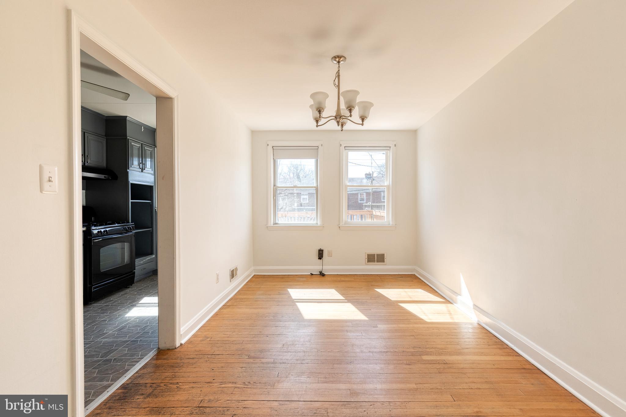 KNETTISHALL - Residential Lease