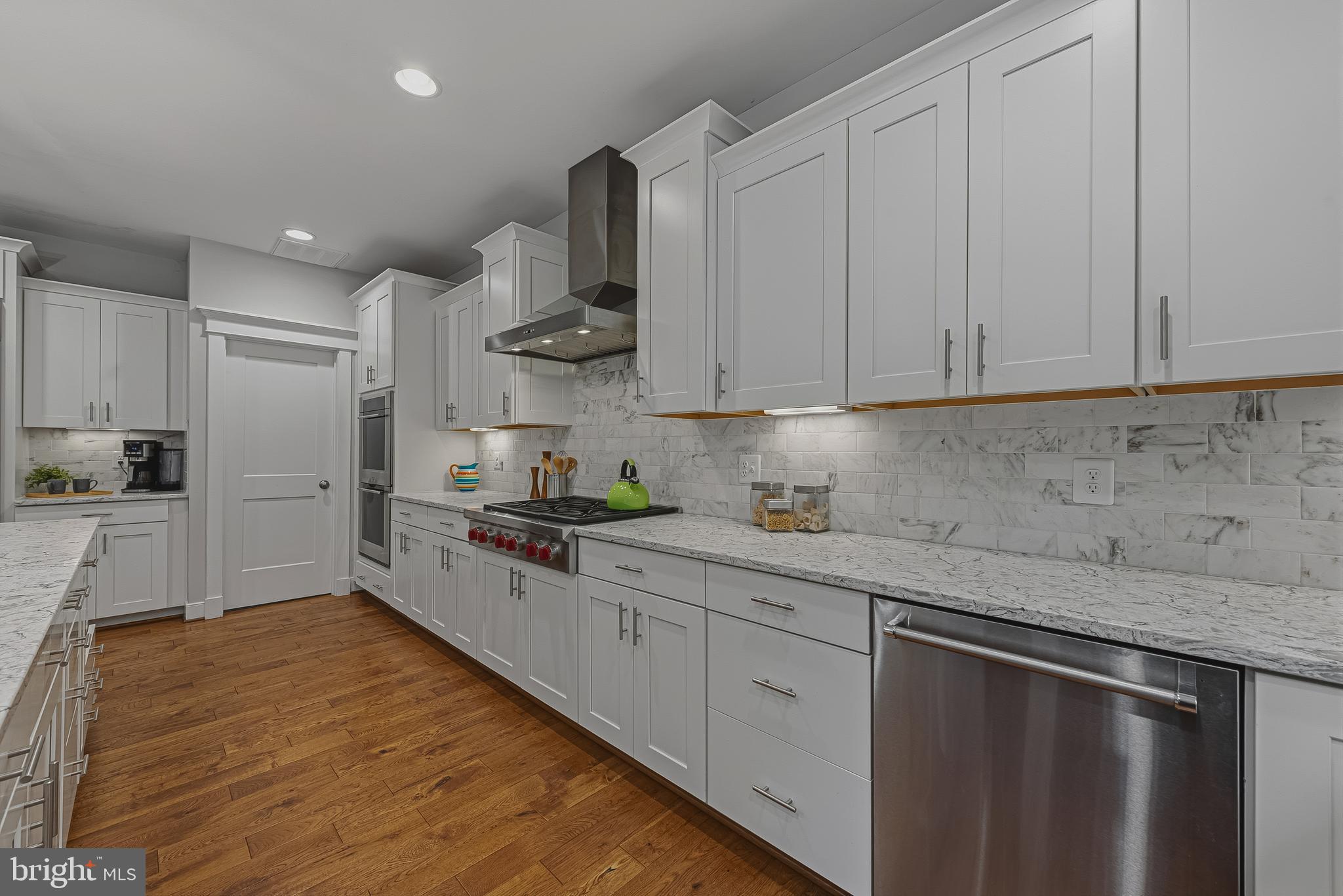 MINOR HILL - Residential