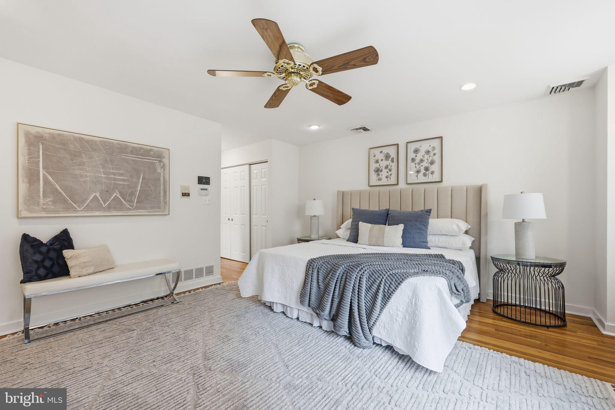 WASHINGTON SQ WEST - Residential